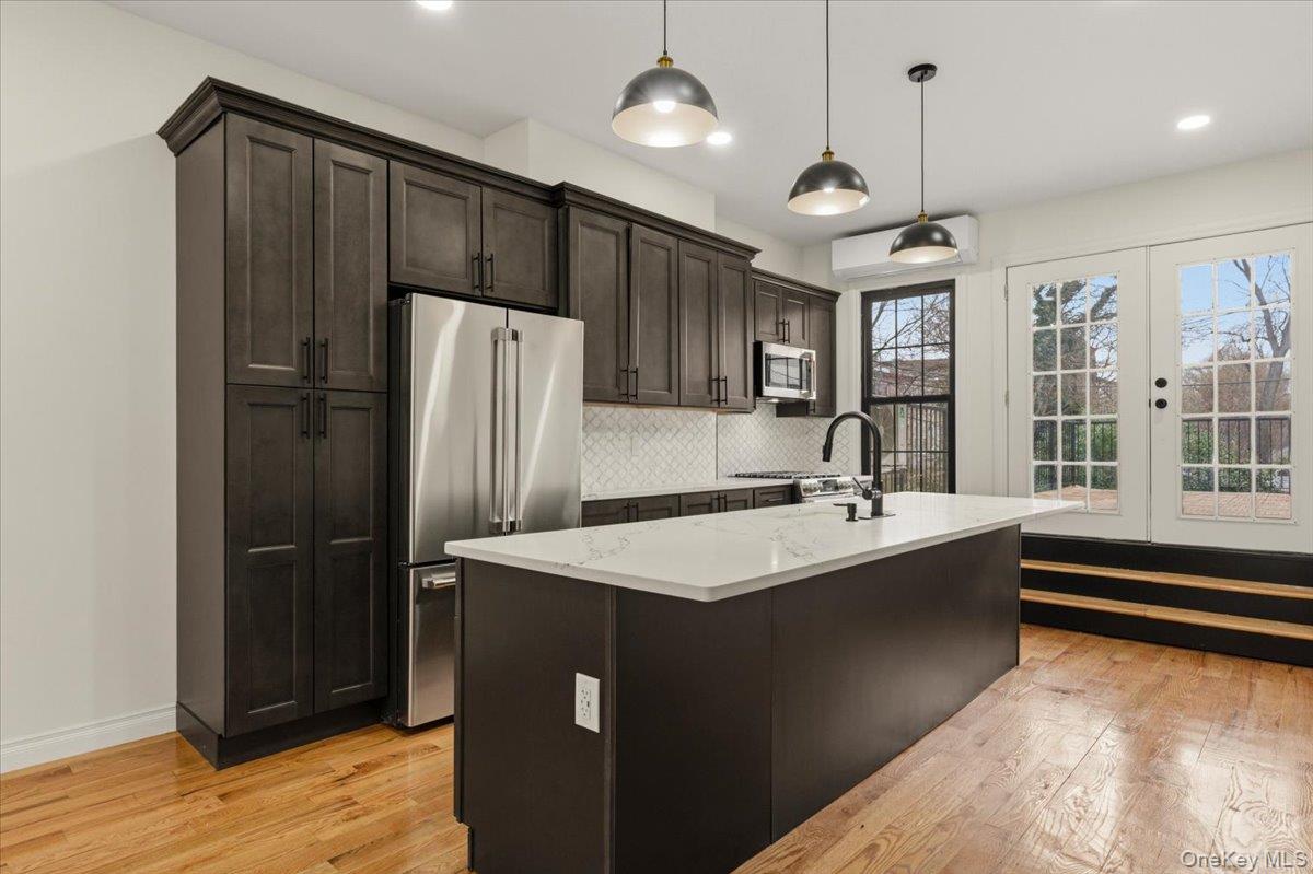 326 Malcolm X Boulevard Property Photo 8
