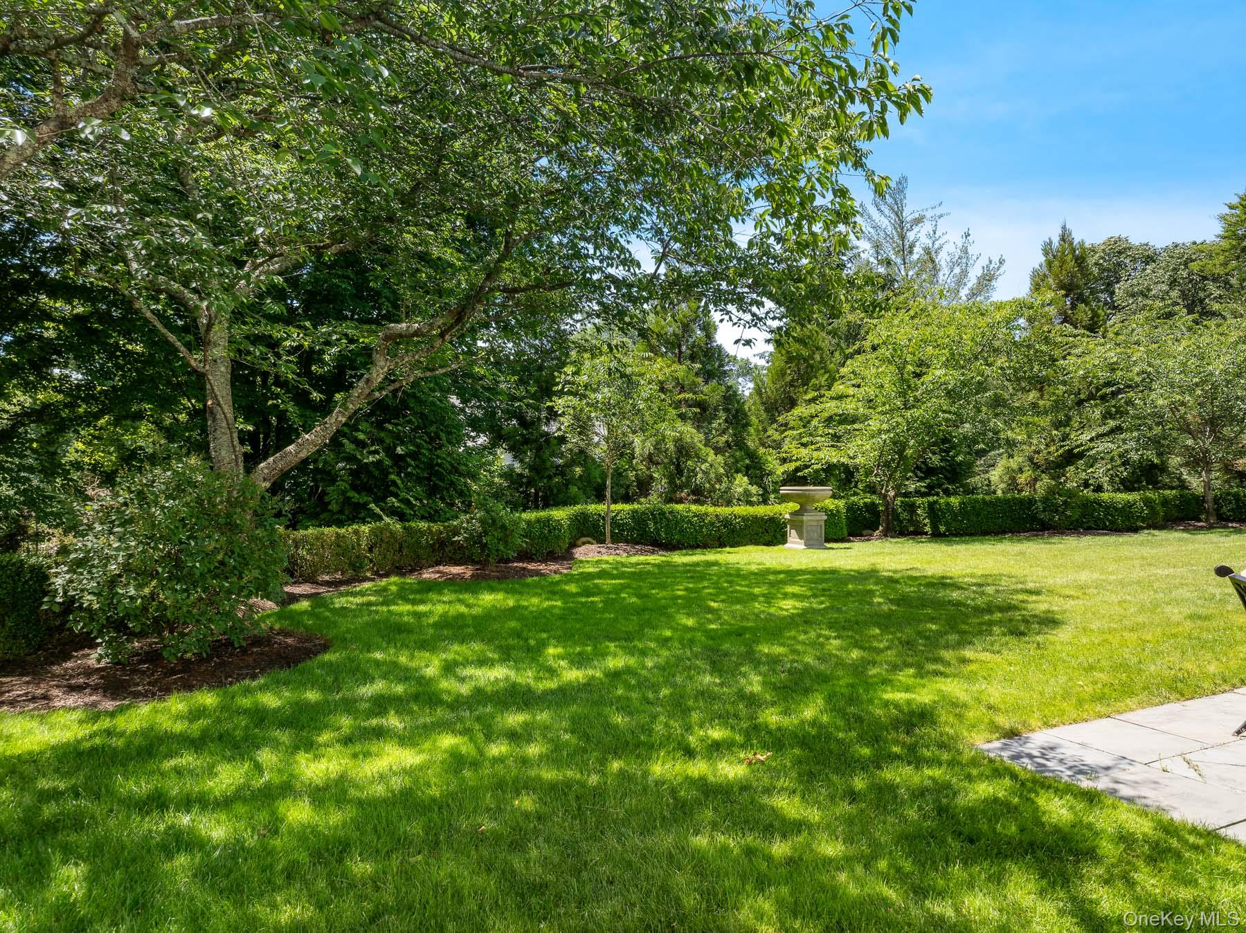 6 Stoneleigh Manor Lane Property Photo 40
