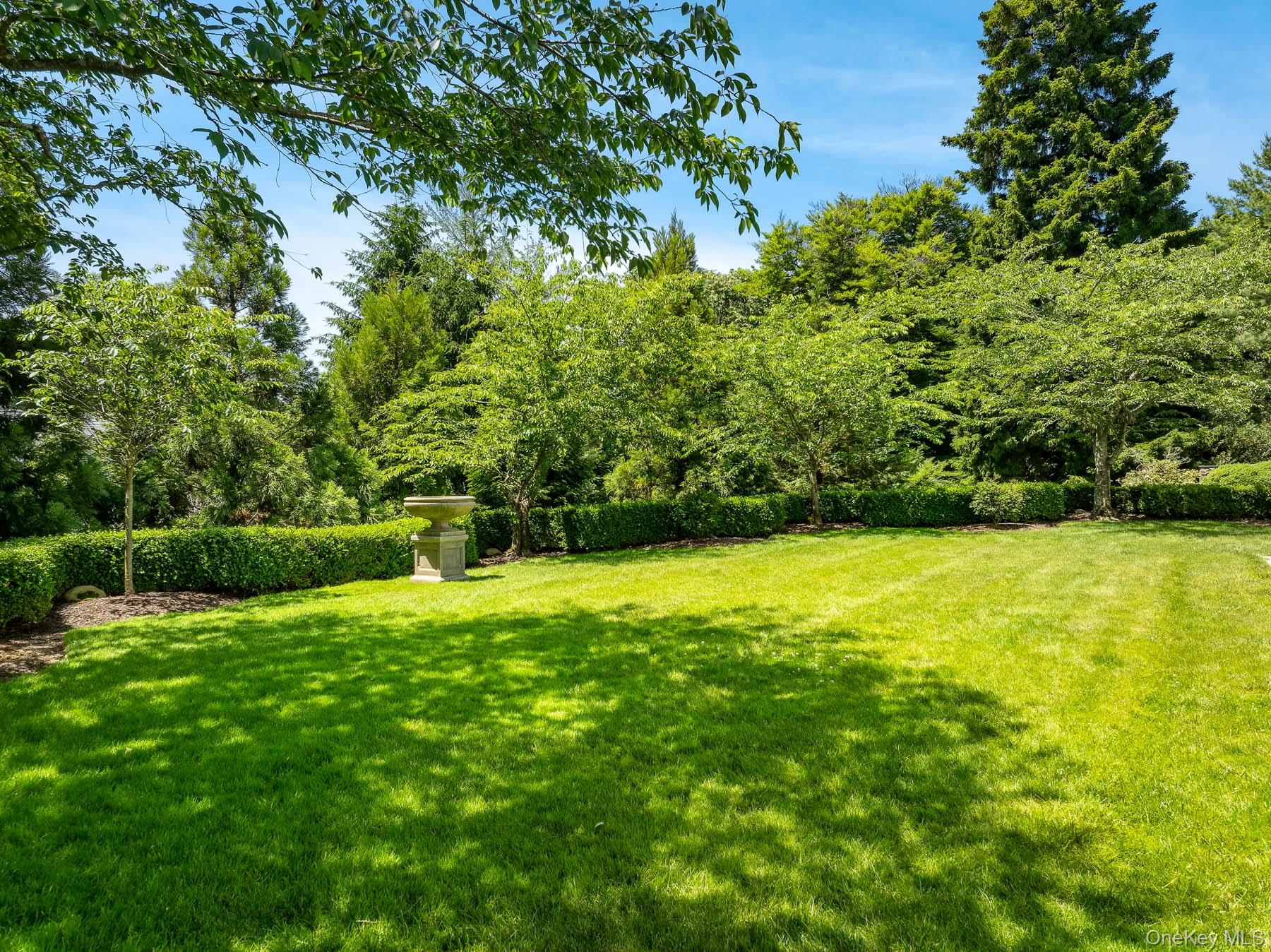 6 Stoneleigh Manor Lane Property Photo 41