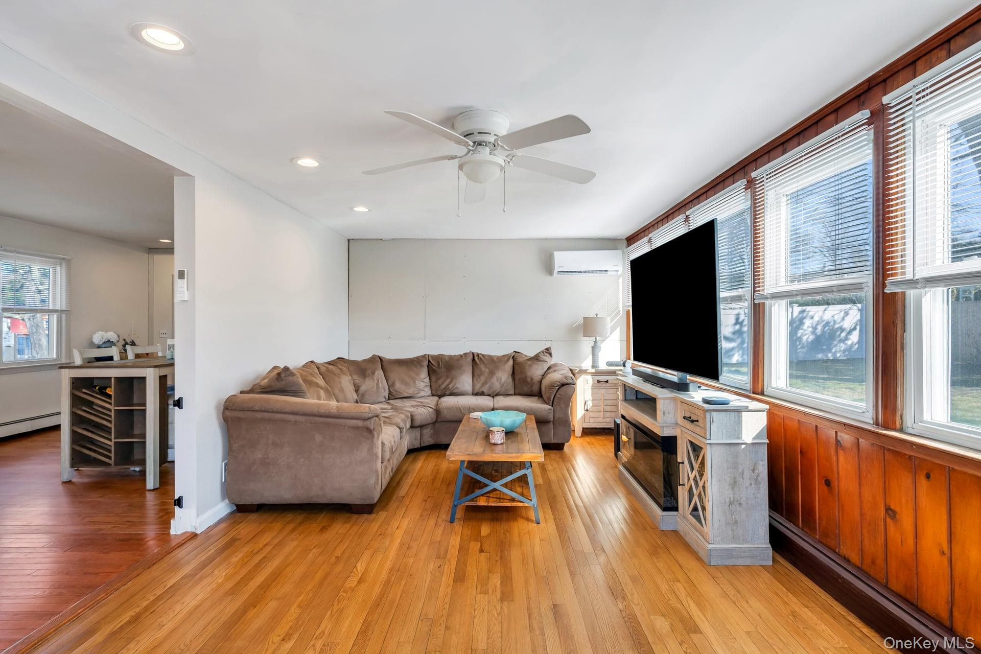 20 Willyn Road Property Photo 11