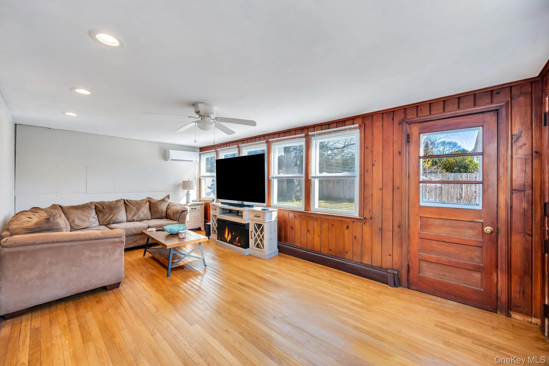 20 Willyn Road Property Photo 12