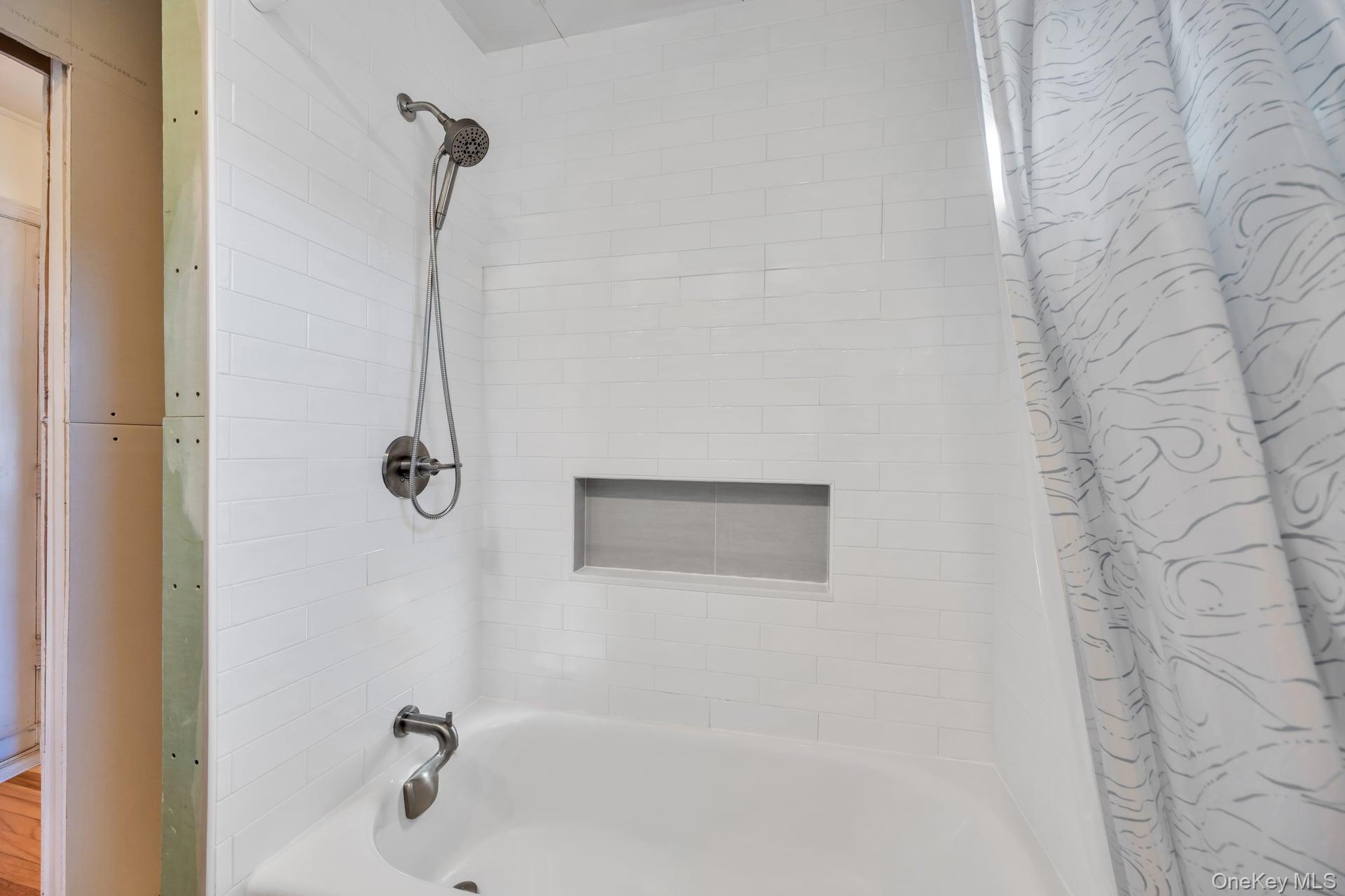 20 Willyn Road Property Photo 22