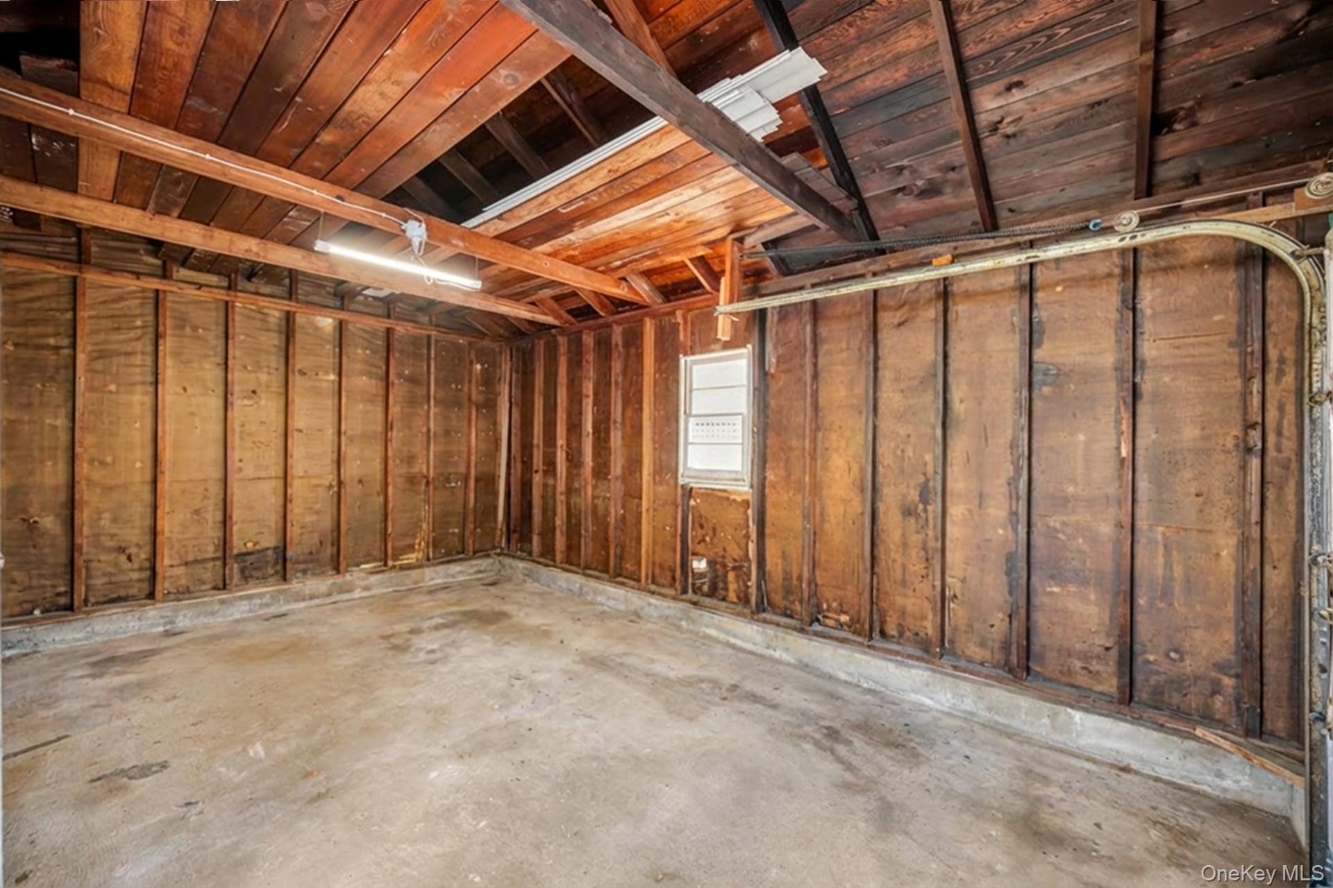 20 Willyn Road Property Photo 28