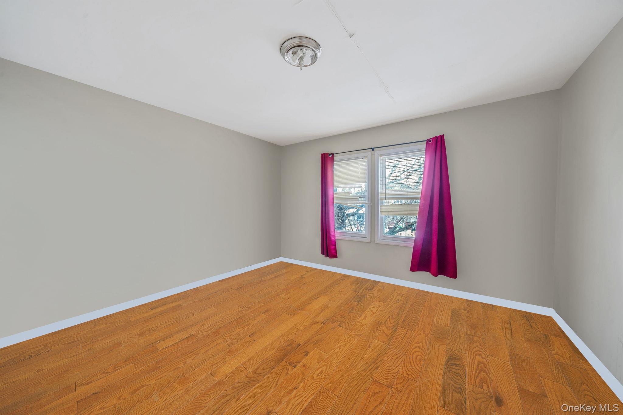 15050 Foch Boulevard Property Photo 9