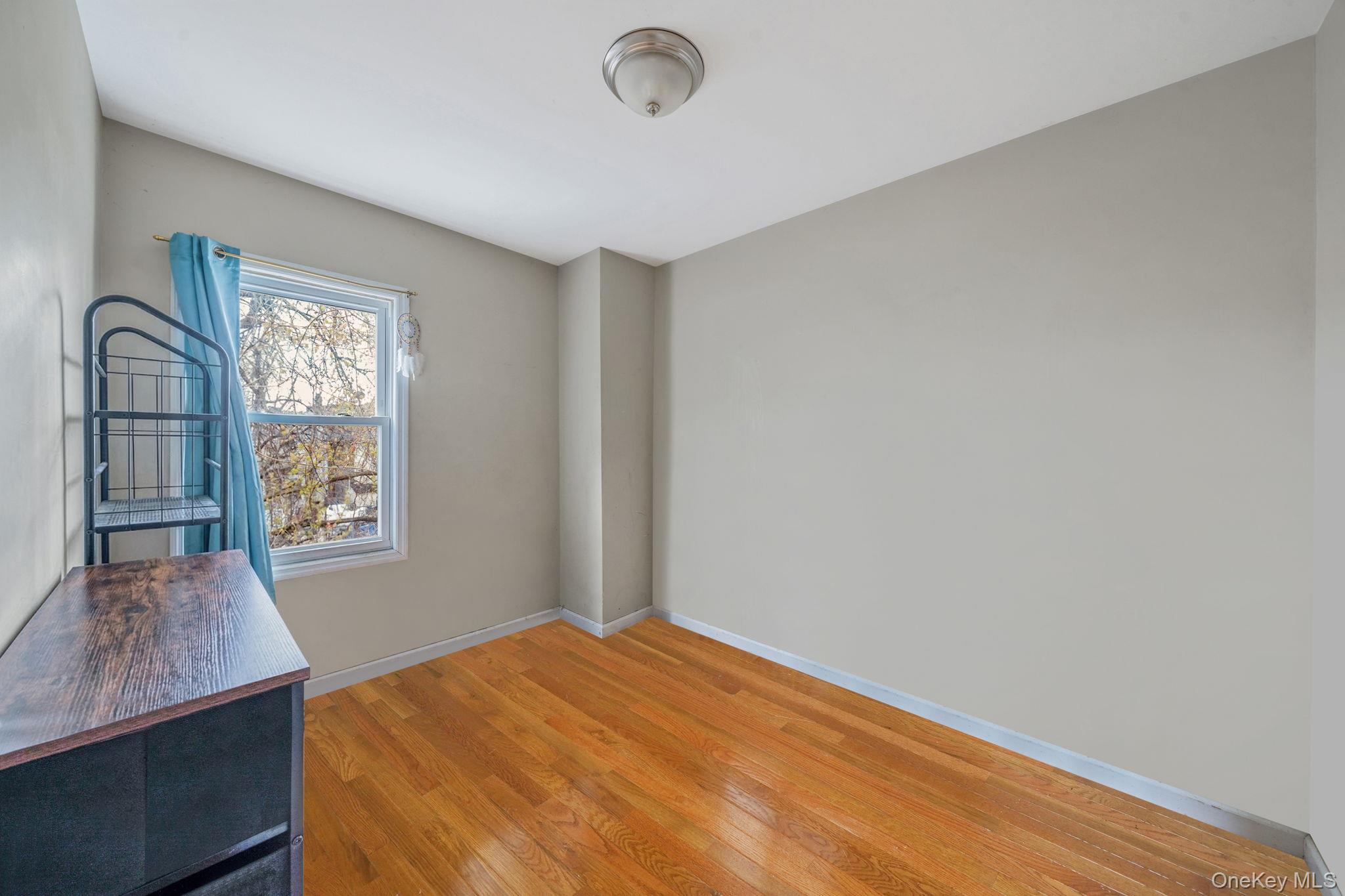 15050 Foch Boulevard Property Photo 11