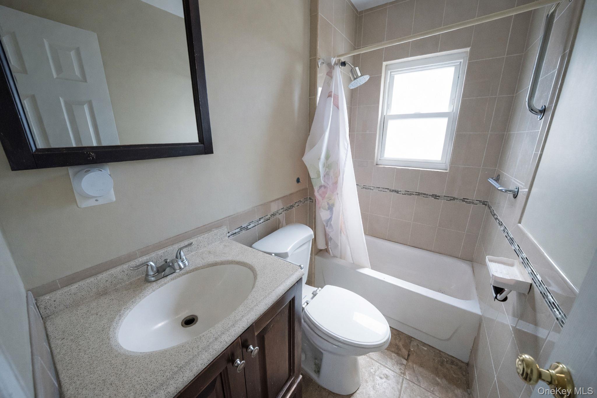 15050 Foch Boulevard Property Photo 13