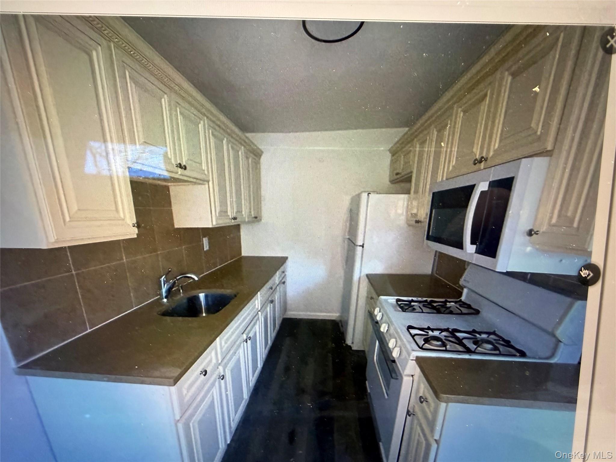 5a Hemlock Drive Property Photo 7