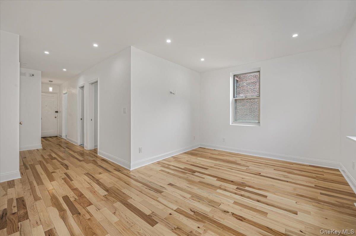 35-21 79th Street 2H Property Photo 1