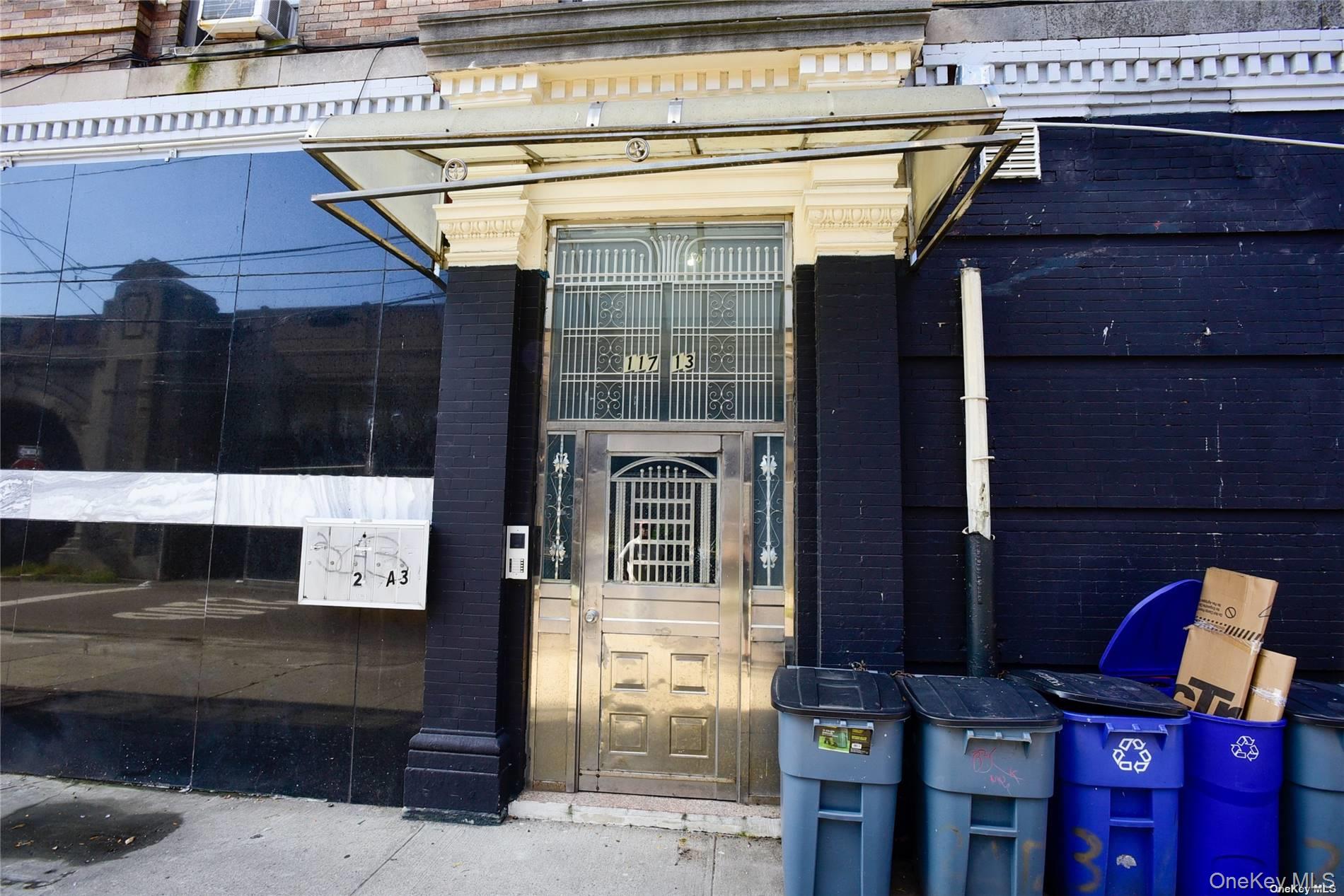 117-11/13 Hillside Avenue Property Photo 4