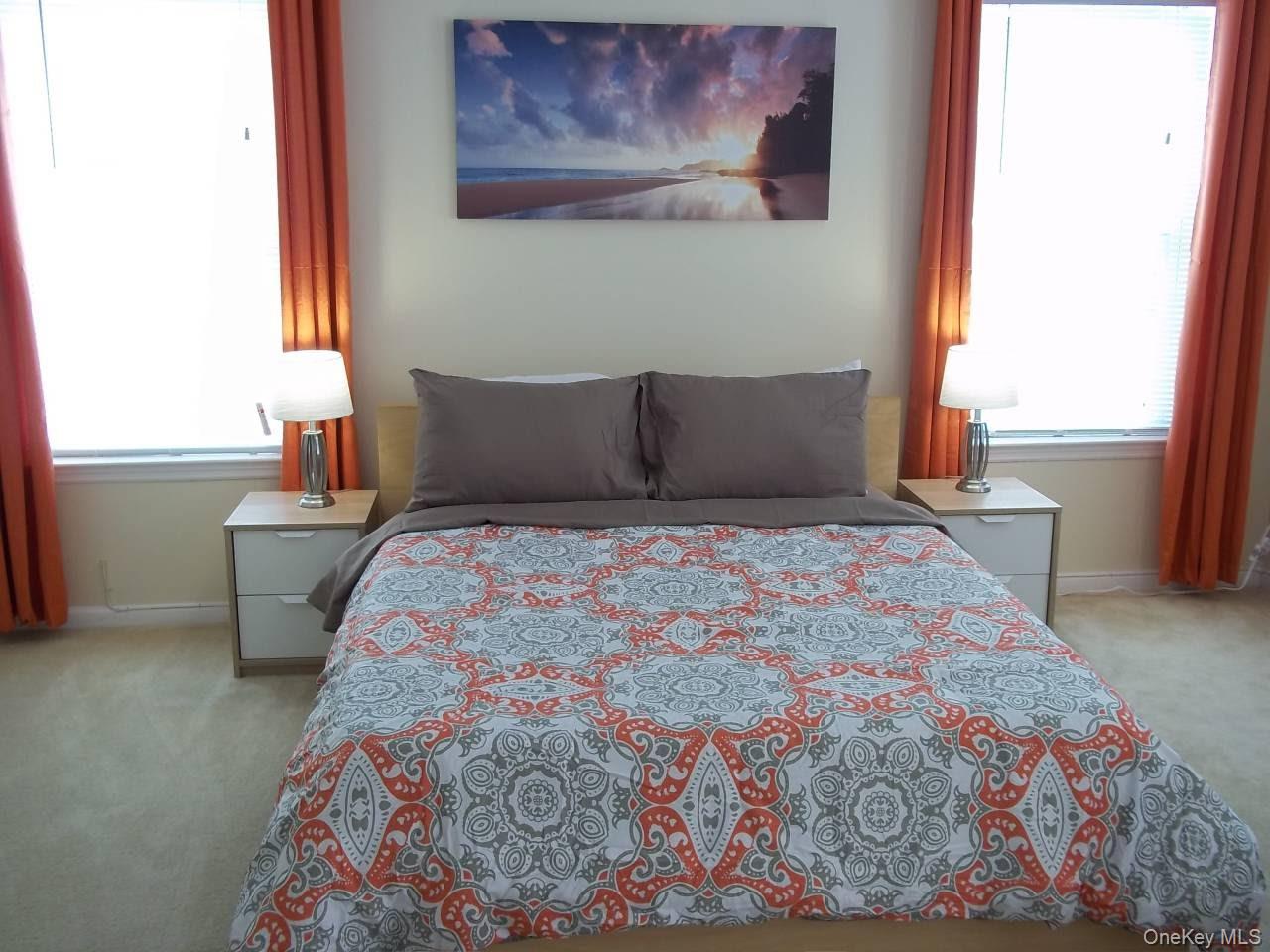 7914 Rockaway Beach Boulevard 2r Property Photo 4