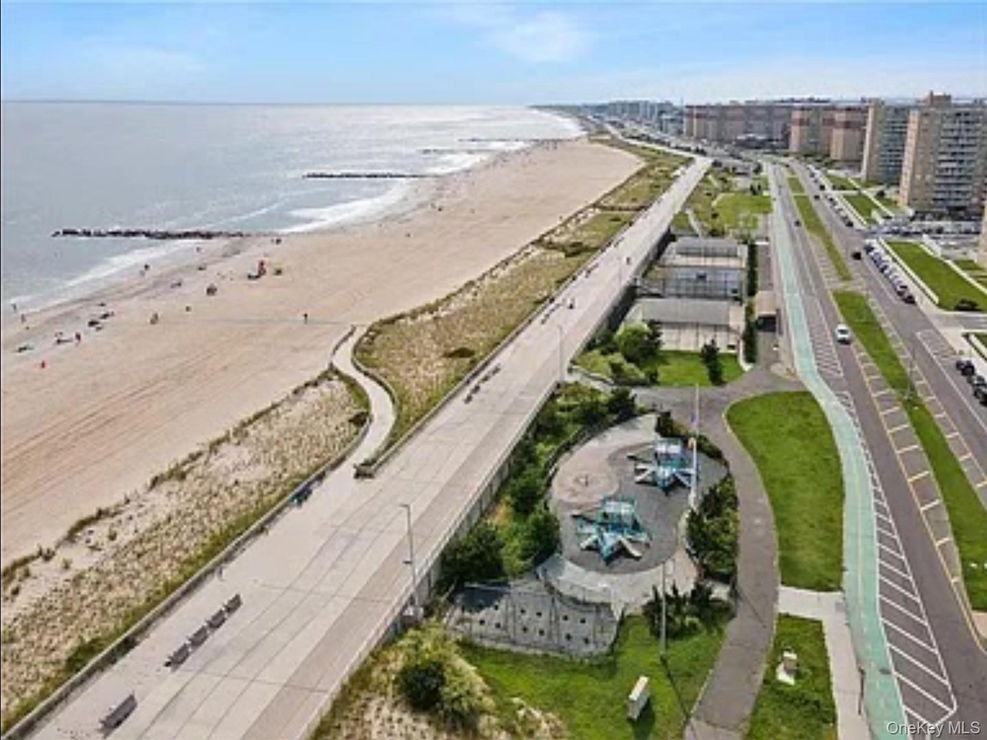 7914 Rockaway Beach Boulevard 2r Property Photo 19
