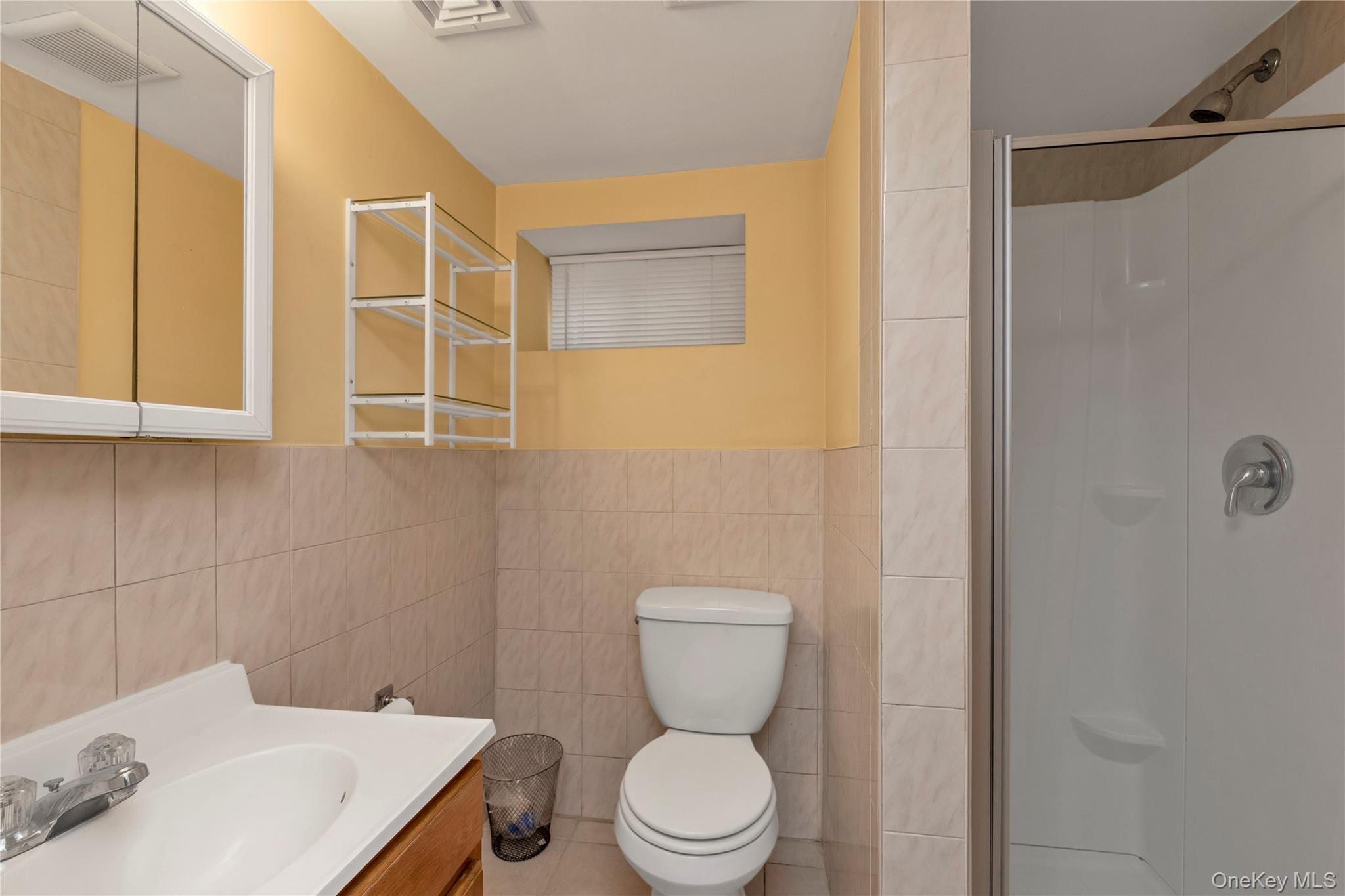 92-24 219th Street Property Photo 14