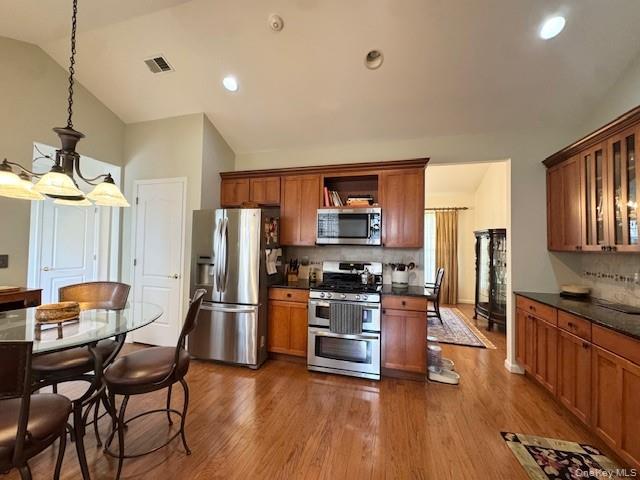 15 Constantine Way Property Photo 10