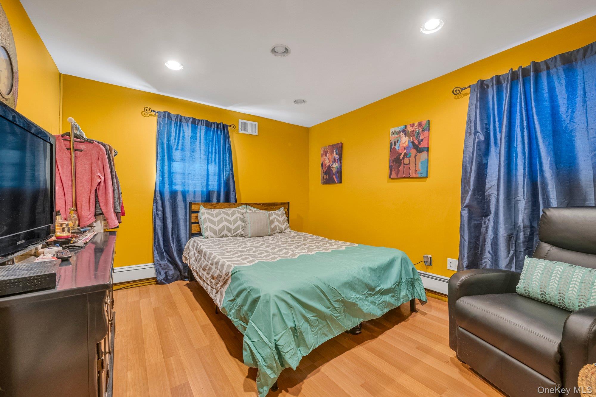 138-10 11 Avenue Property Photo 15