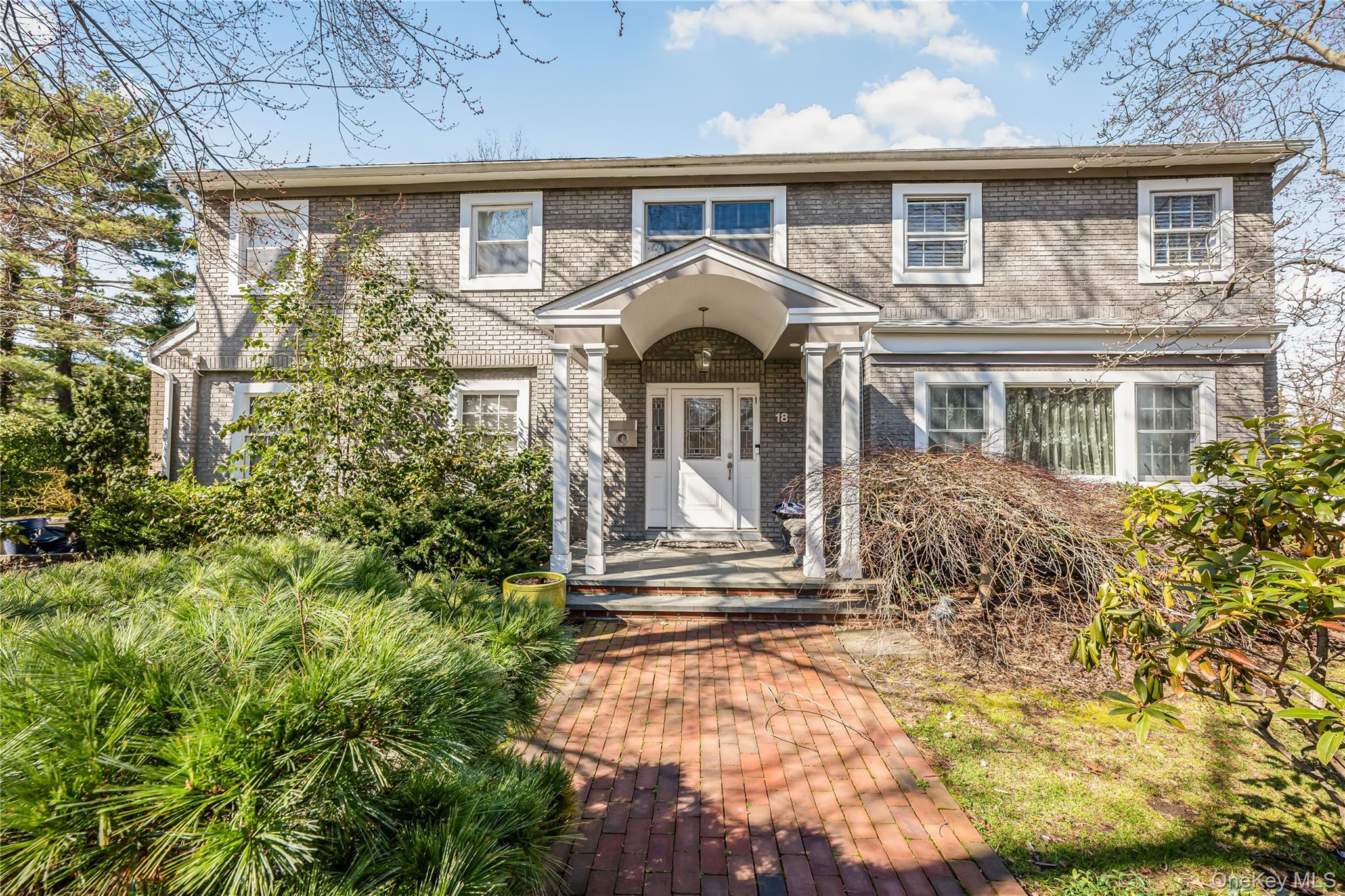 18 Woodland Road Property Photo 1