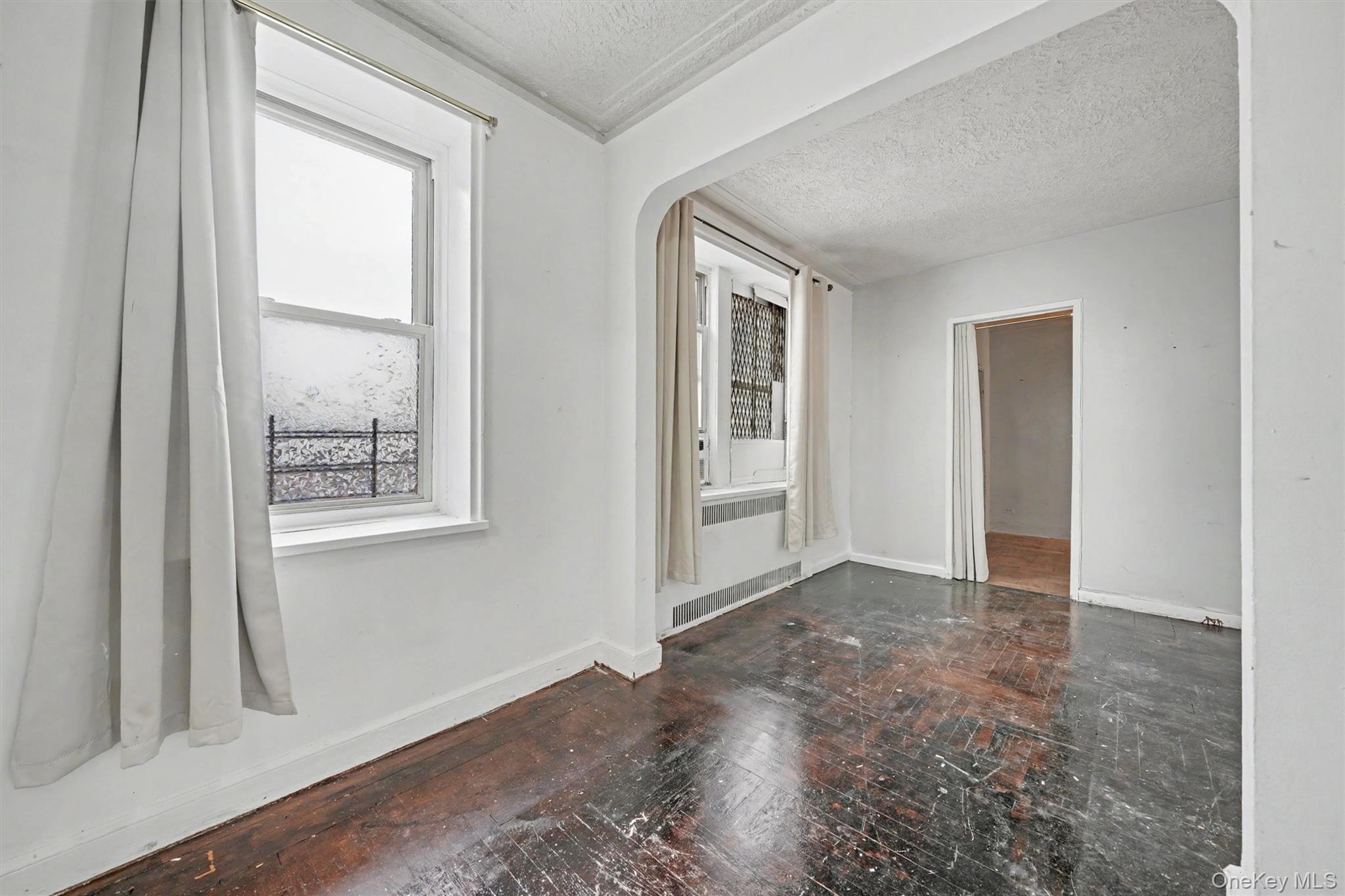 2190 Boston Road 6b Property Photo 3