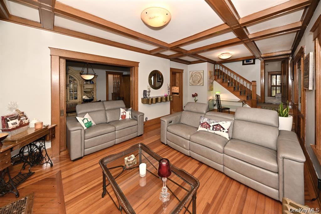 41 Westside Avenue Property Photo 14