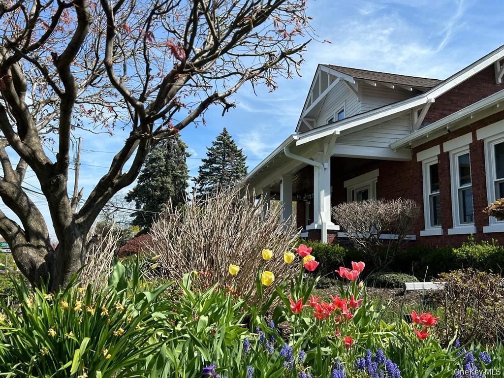 41 Westside Avenue Property Photo 30