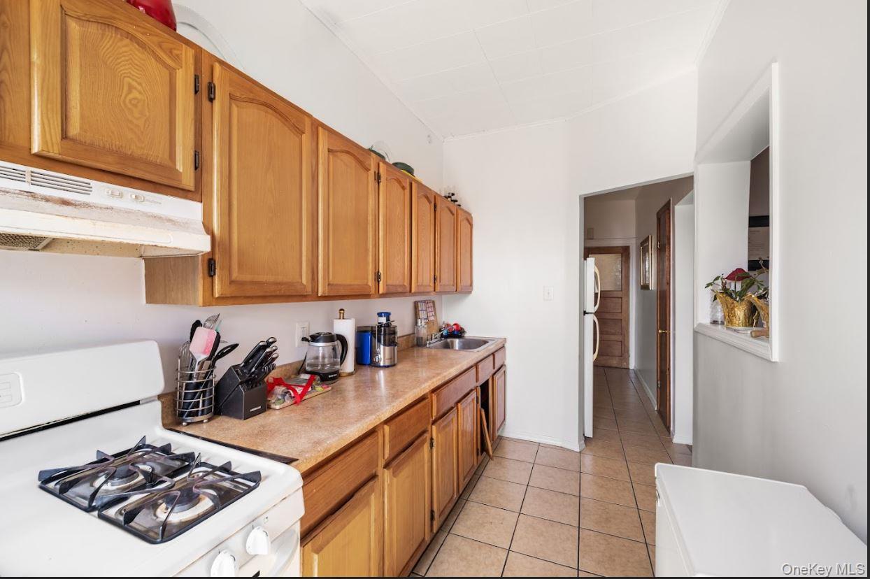60-34 69th Avenue Property Photo 16