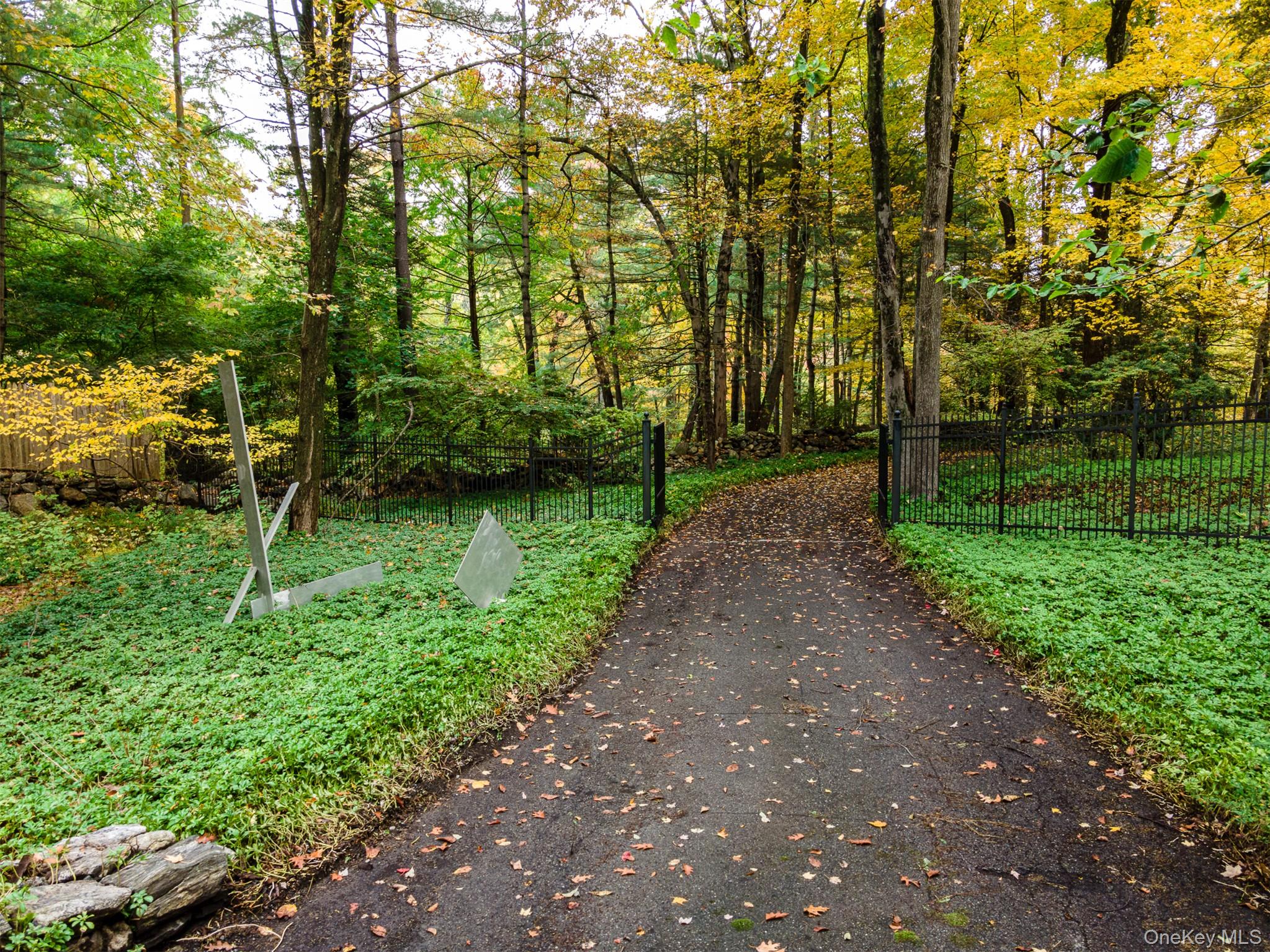 115 Old Roaring Brook Road Property Photo 22