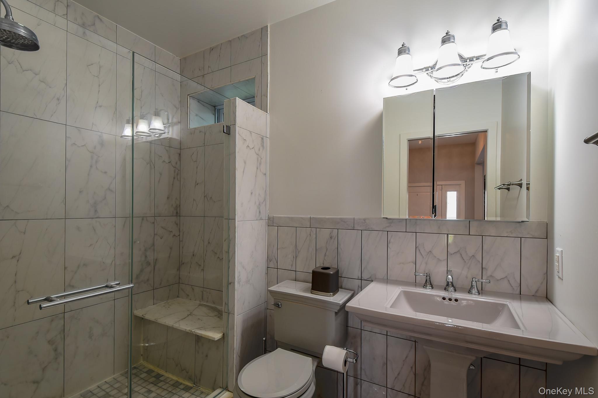 16 Clark Place Property Photo 6