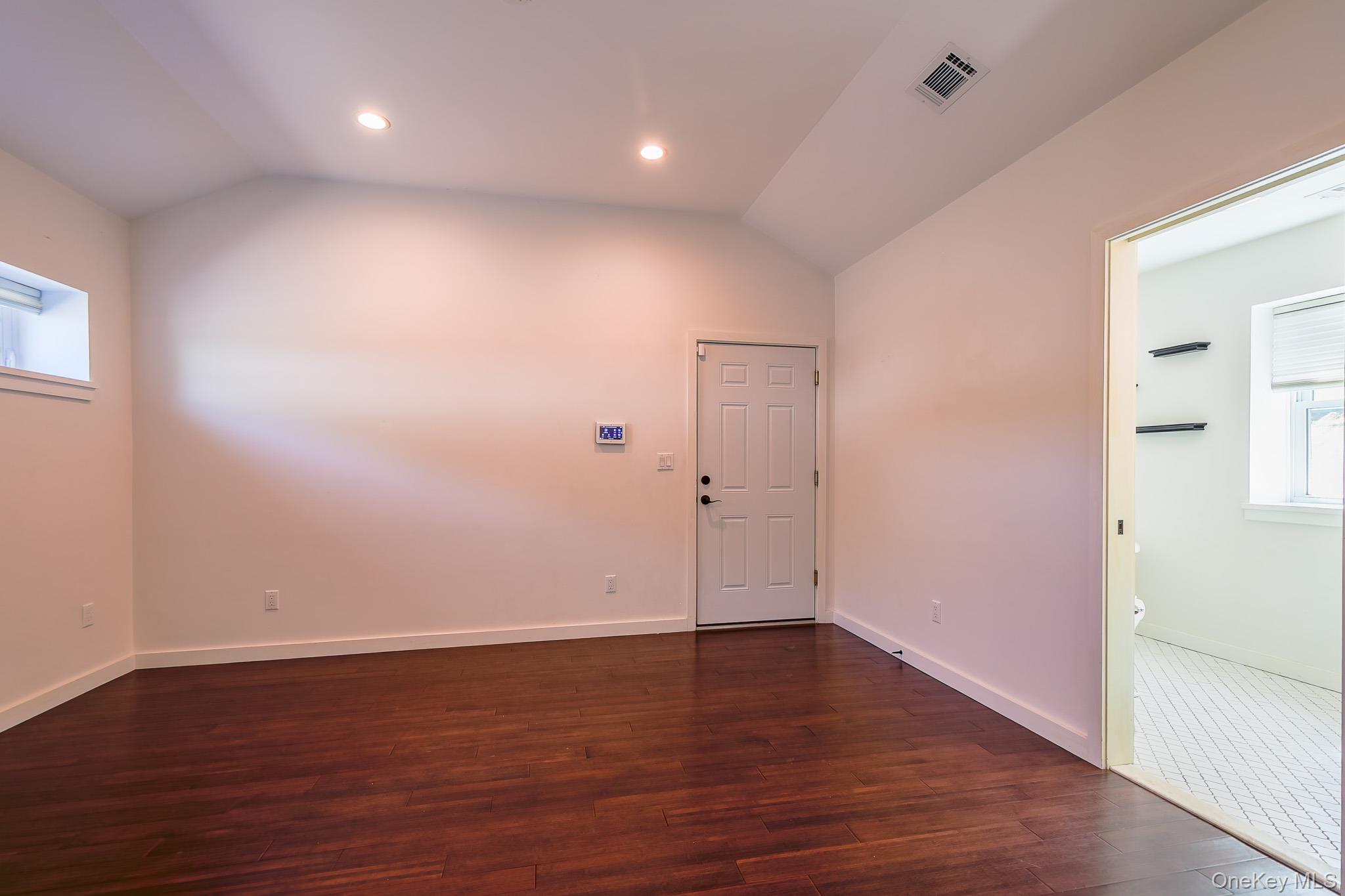 16 Clark Place Property Photo 9