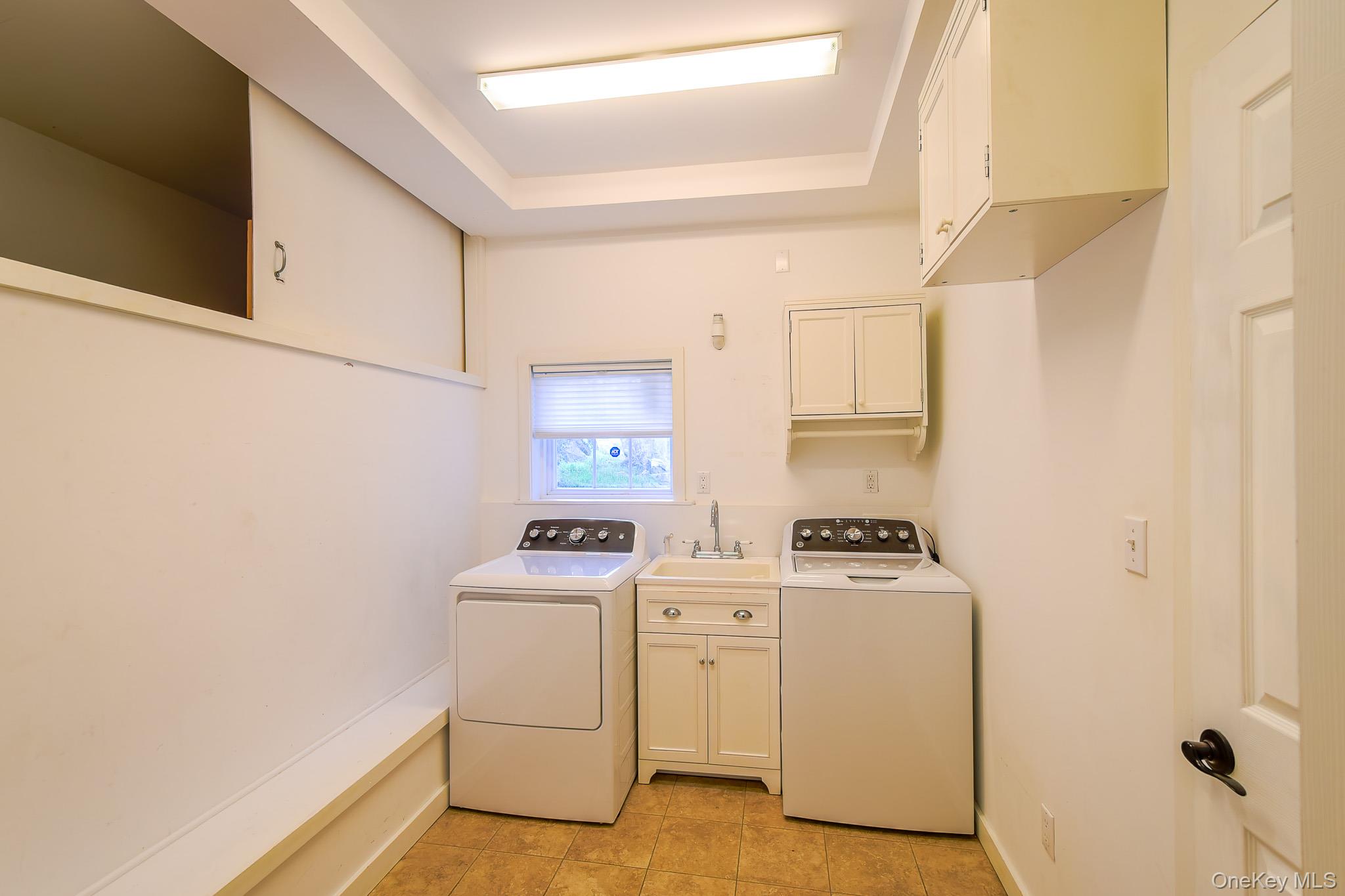 16 Clark Place Property Photo 13