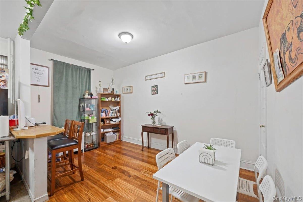 94 Elliott Avenue Property Photo 11