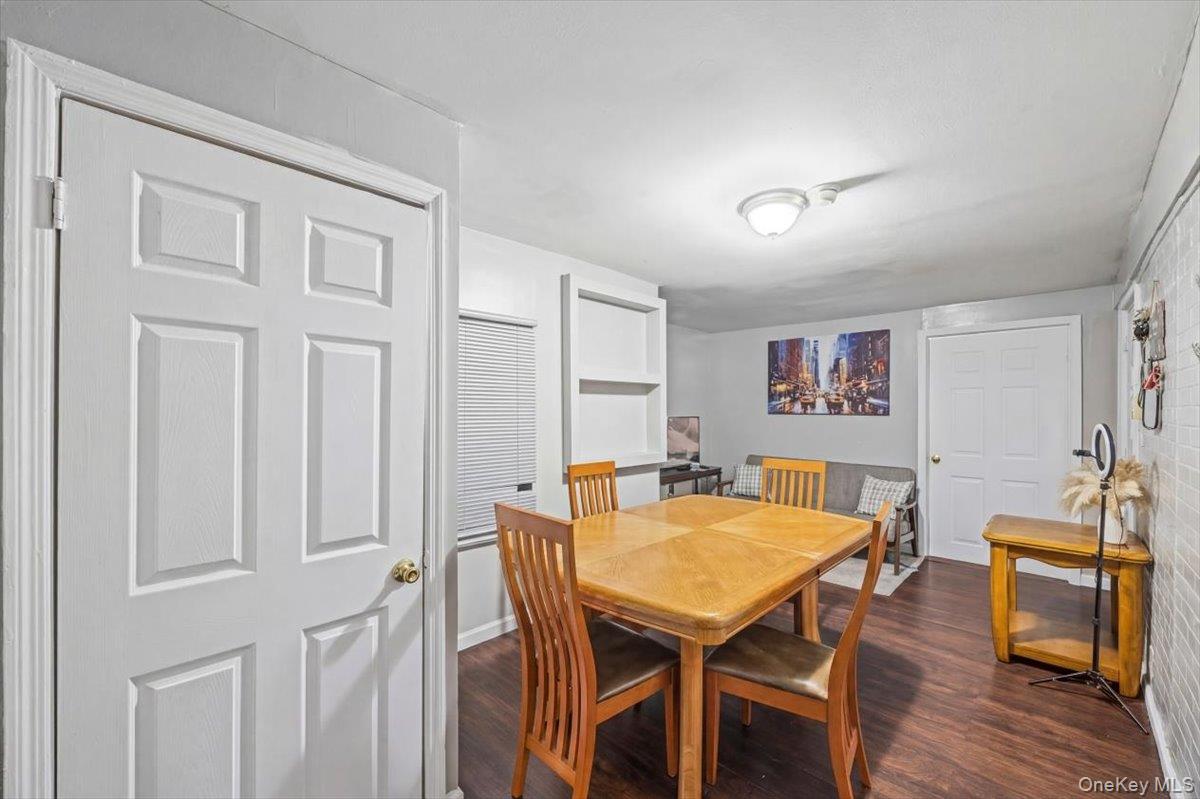 94 Elliott Avenue Property Photo 34