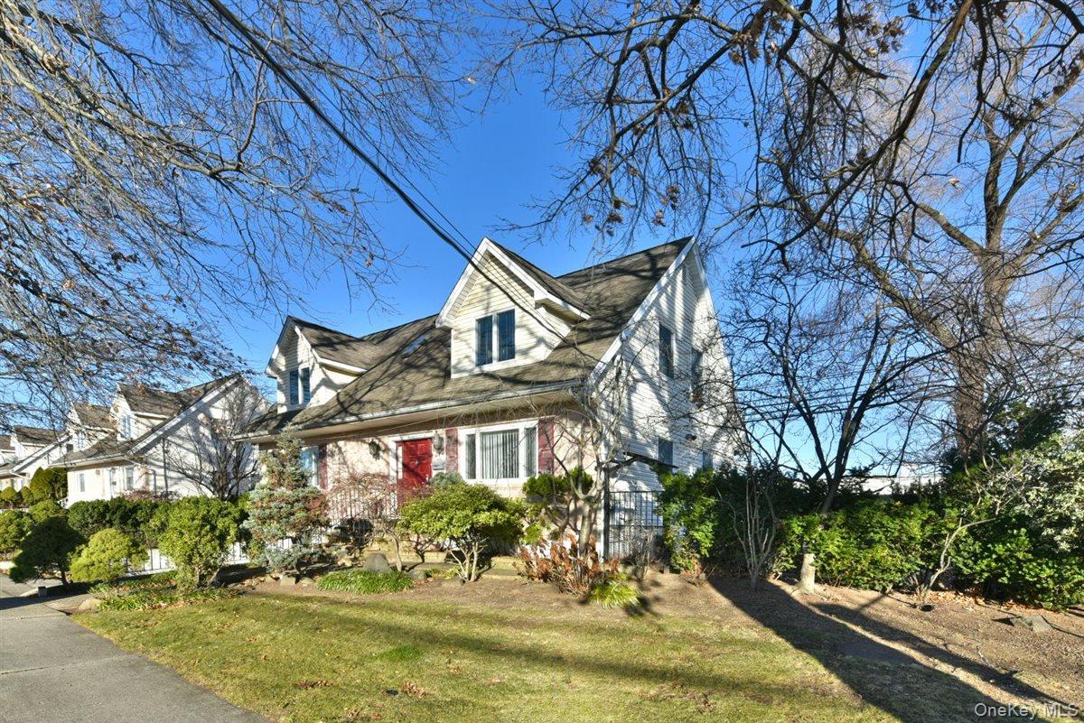 300 Pennsylvania Avenue Property Photo 32