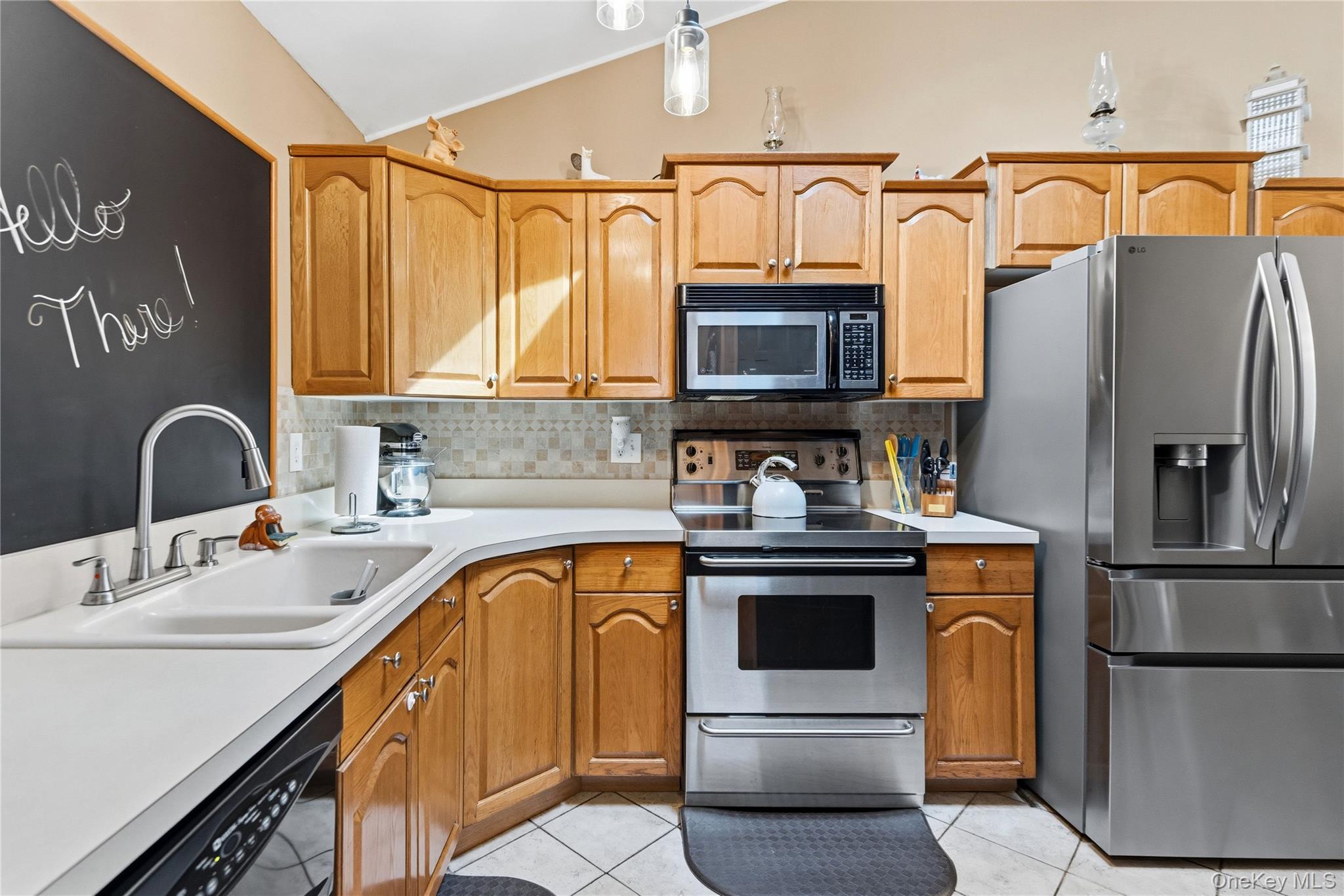 21 Elkin Drive Property Photo 15