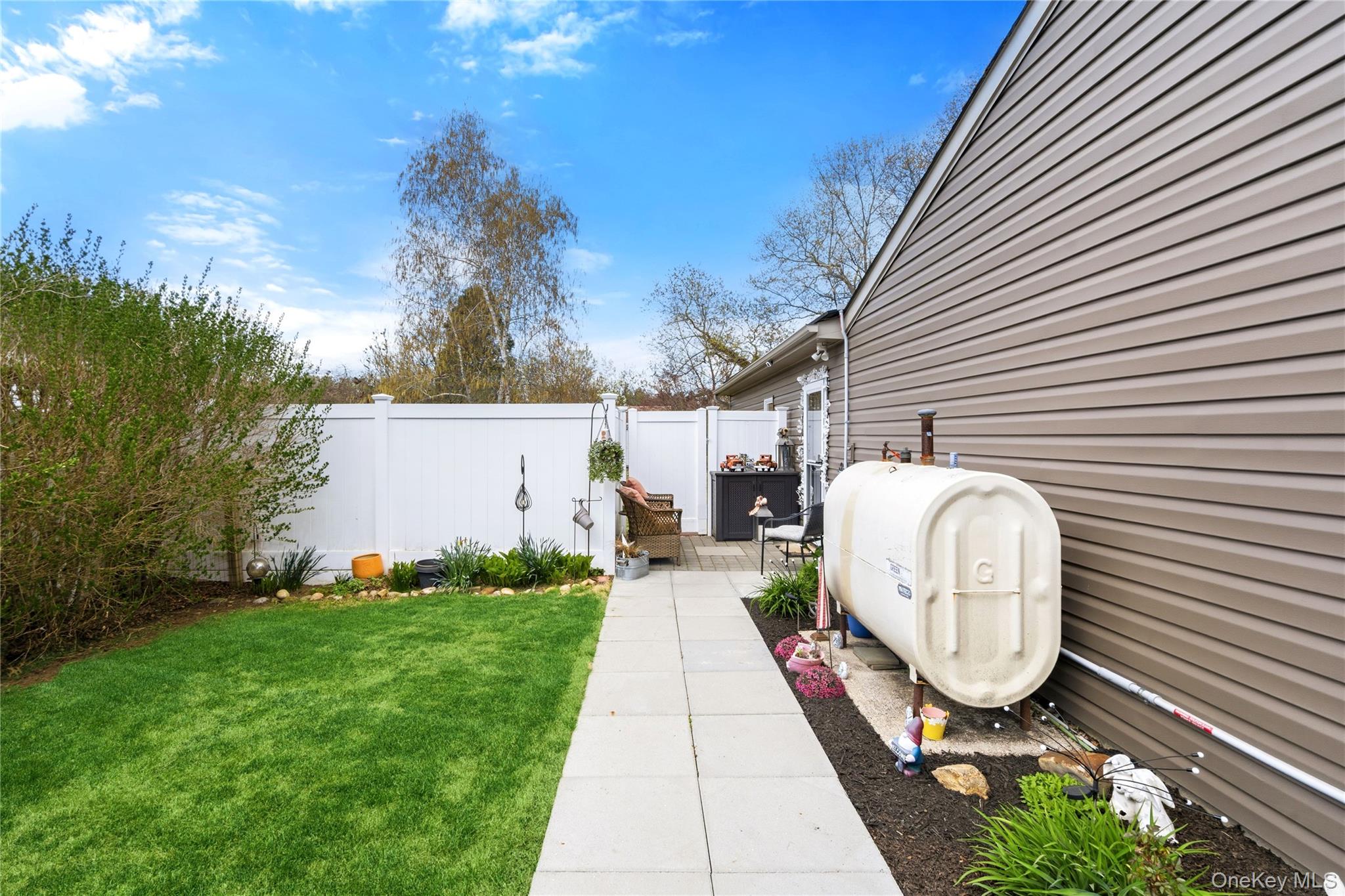 21 Elkin Drive Property Photo 28