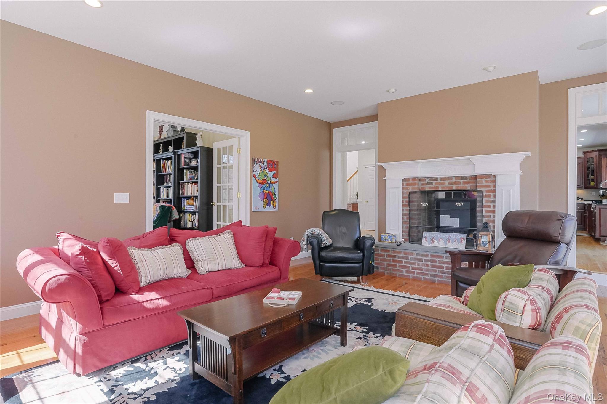380 Southbury Road Property Photo 7