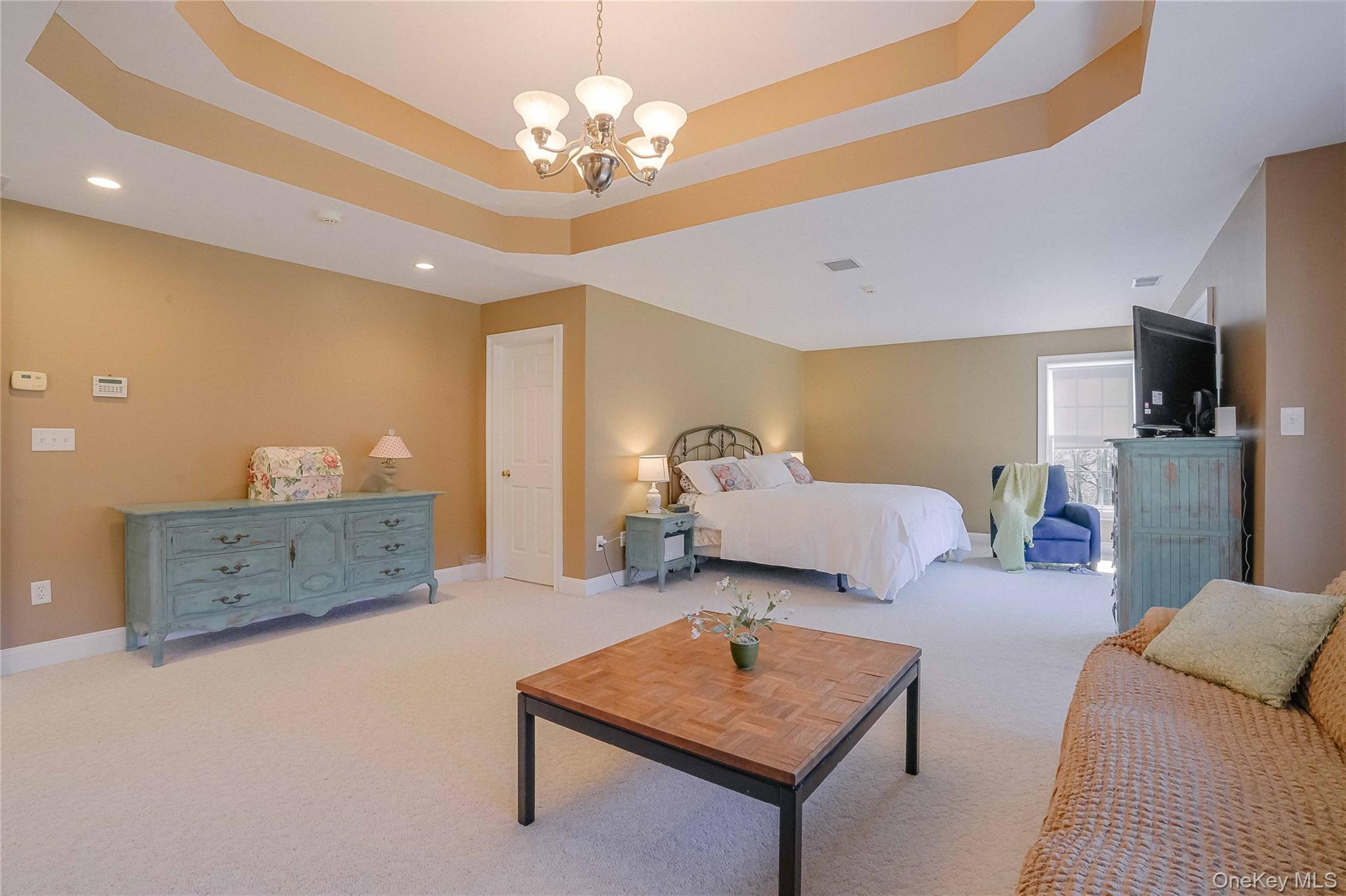 380 Southbury Road Property Photo 19