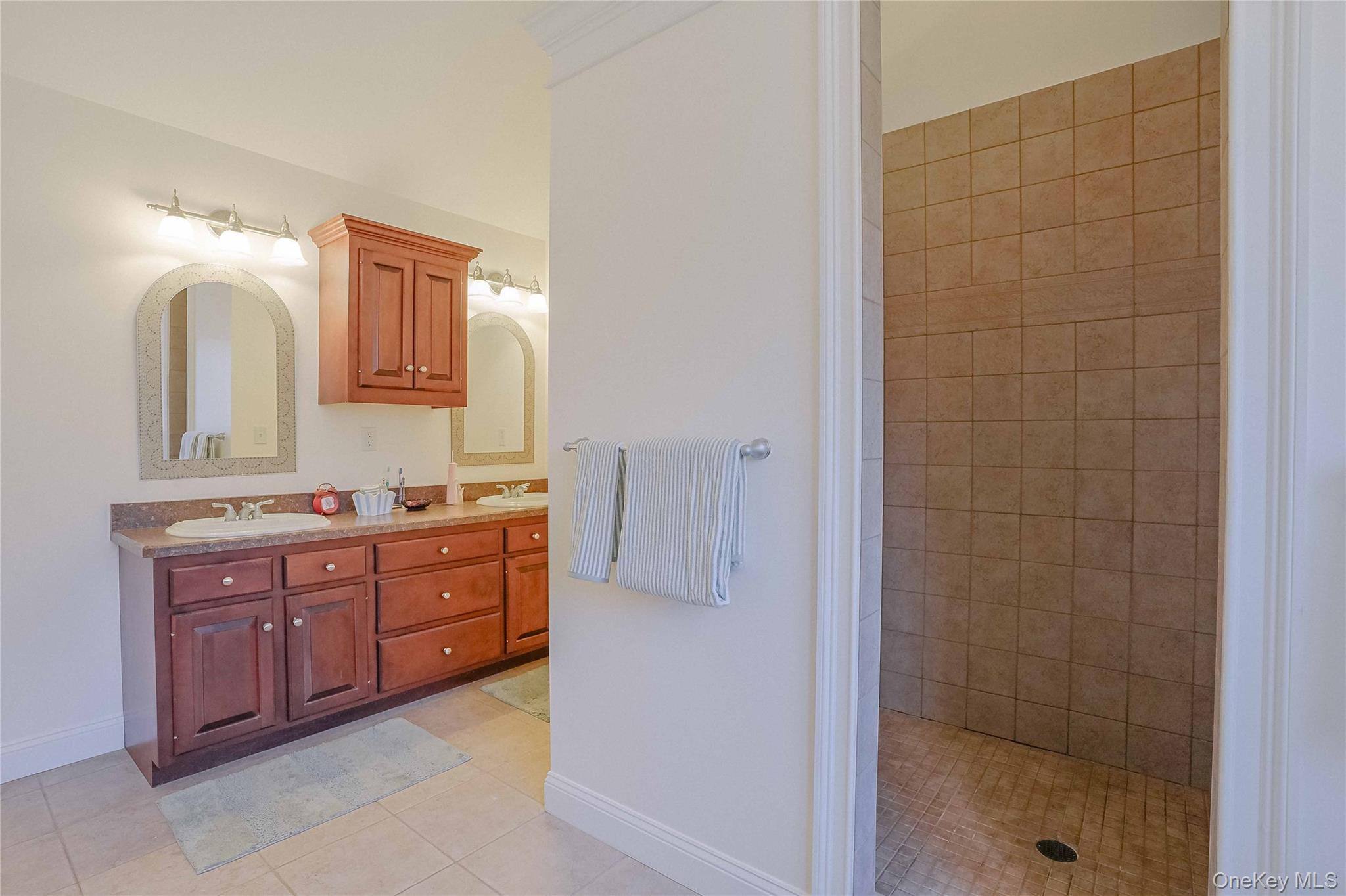380 Southbury Road Property Photo 20