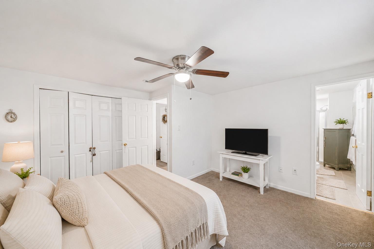 111 Friendship Drive Property Photo 10