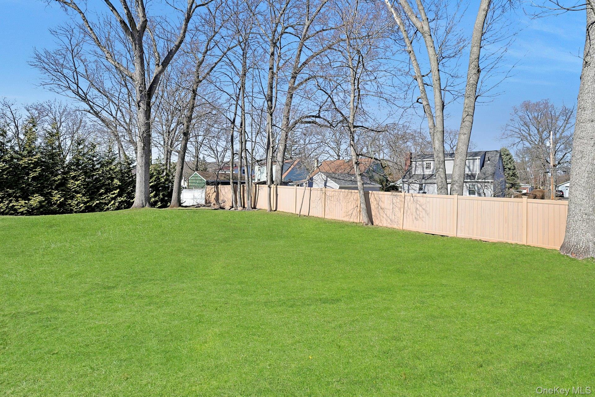 4 Ward Street Property Photo 38