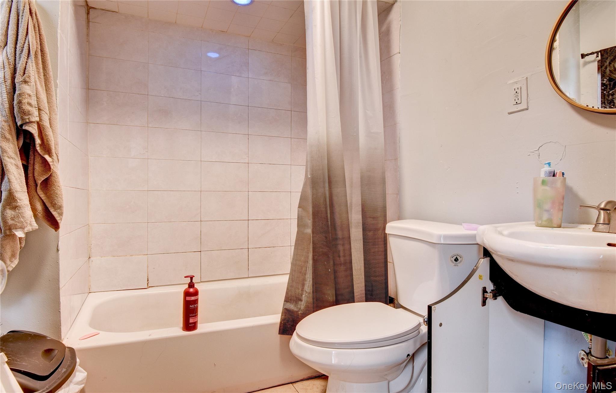 114 W Parmenter Street Property Photo 11