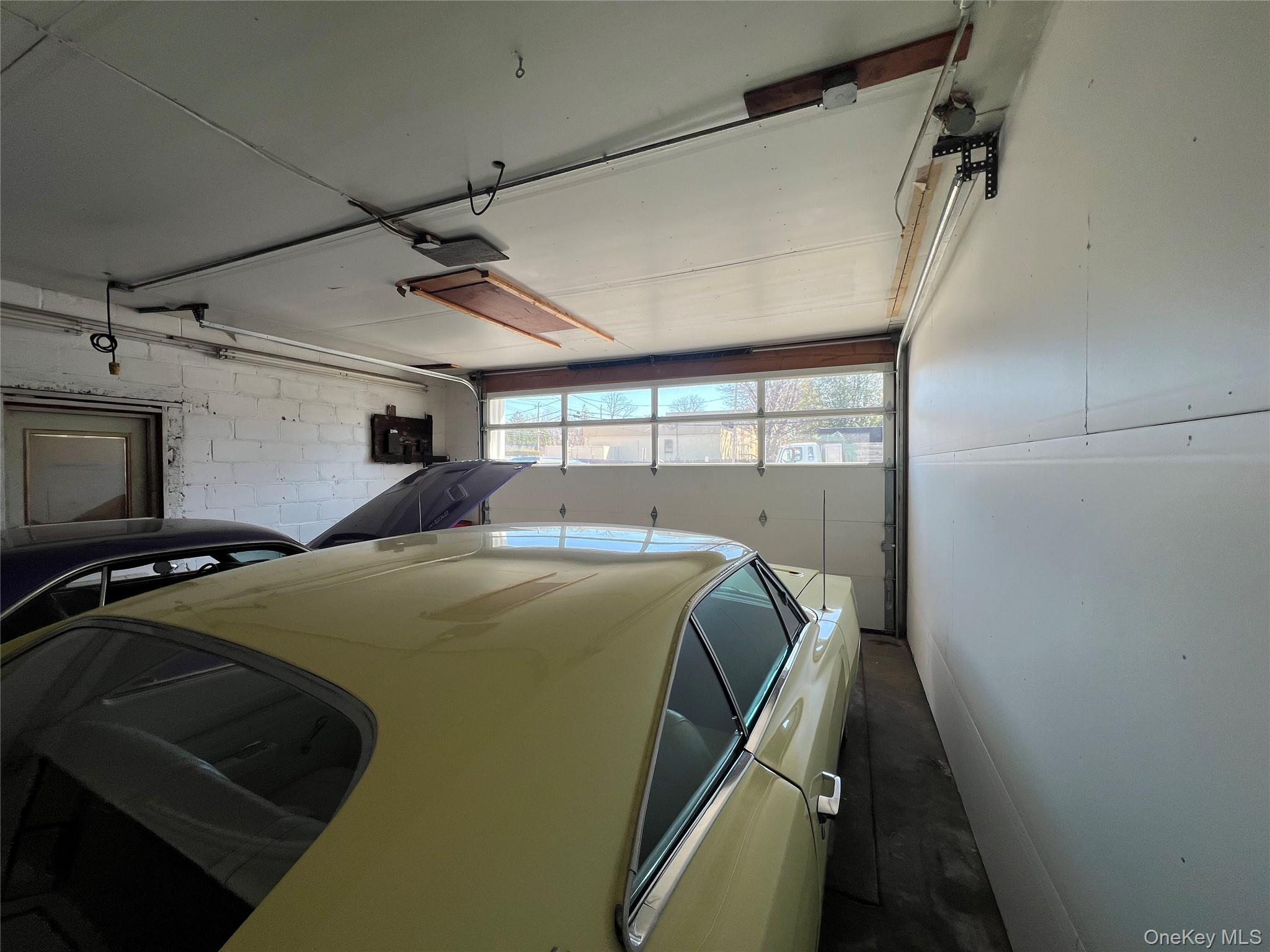 2 Glenola Avenue Property Photo 4