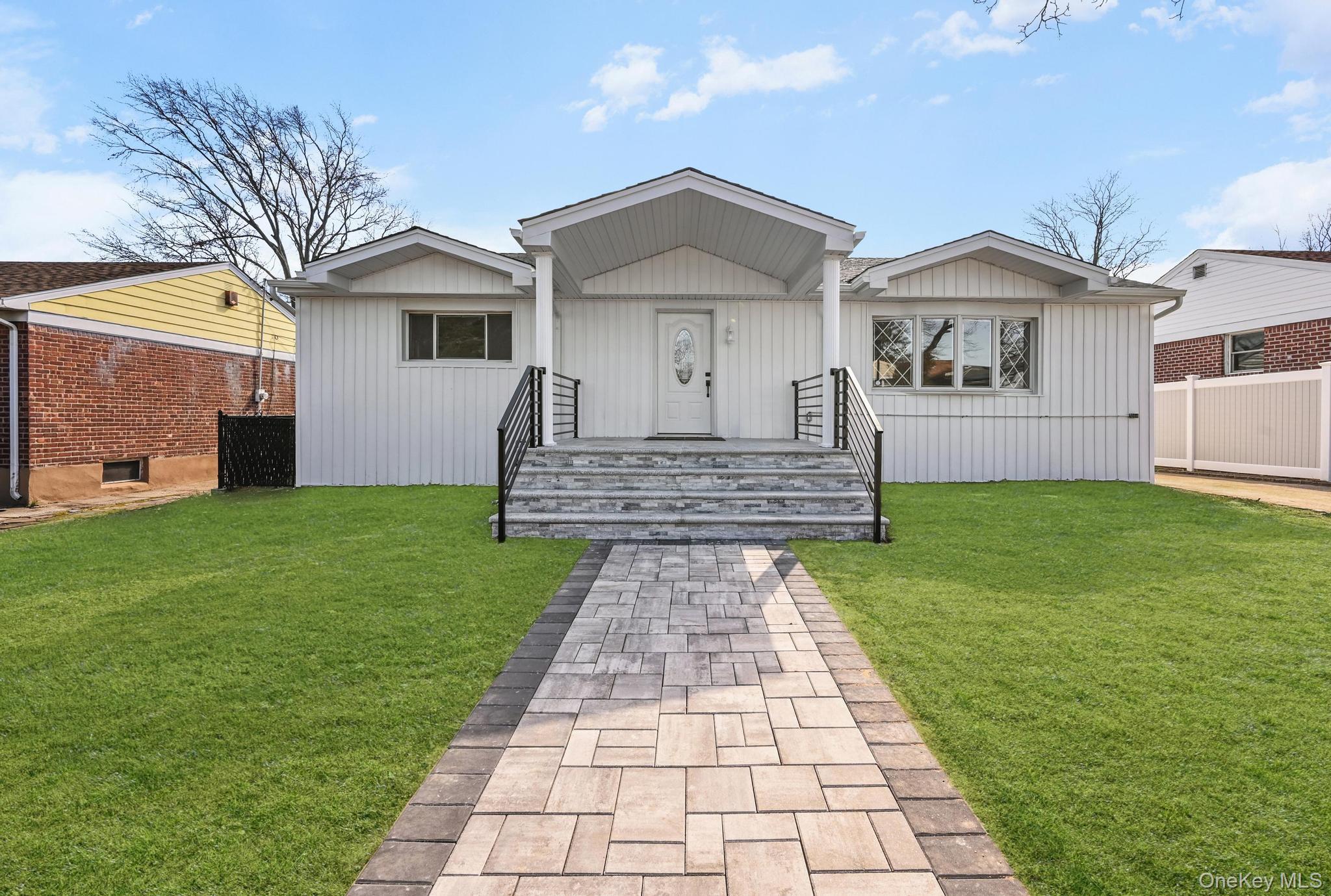 2243 Leighton Road Property Photo 1