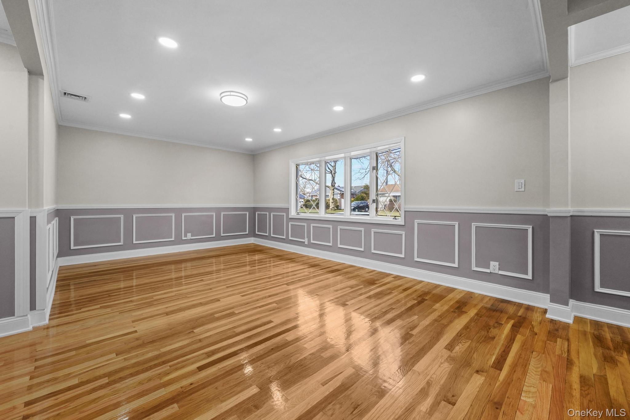 2243 Leighton Road Property Photo 9