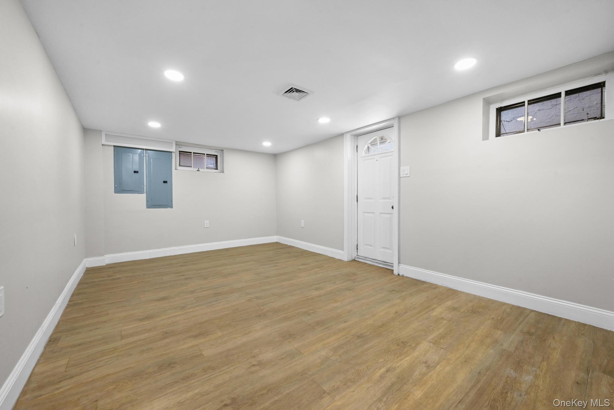 2243 Leighton Road Property Photo 21