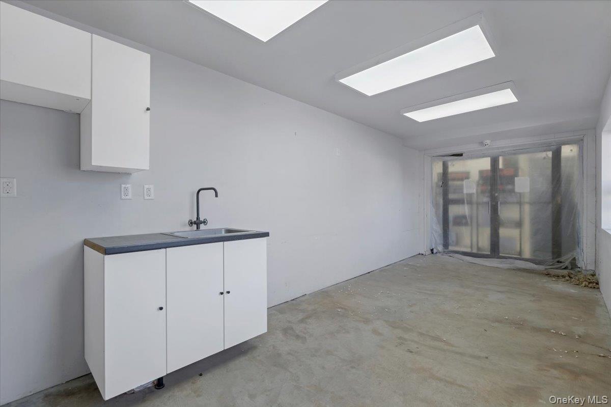 2681 Ny-17m - Building 1 Property Photo 21