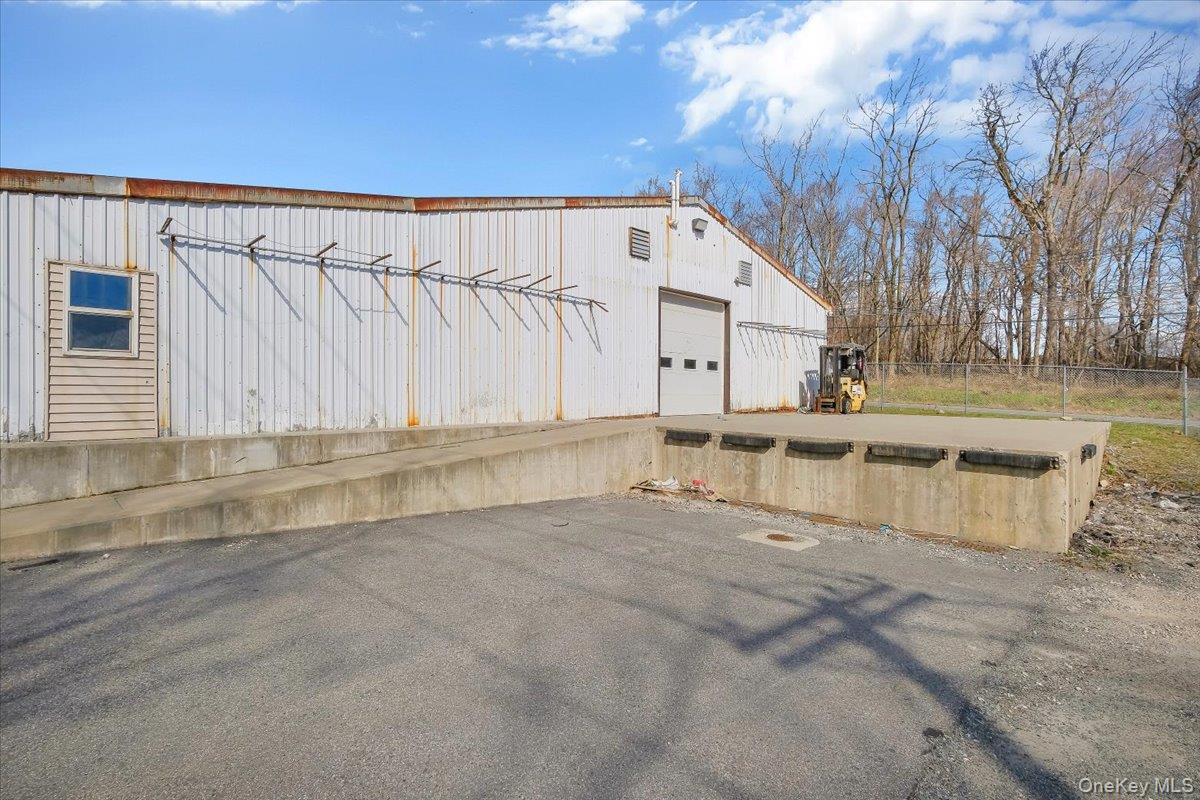 2681 Ny-17m - Building 1 Property Photo 31