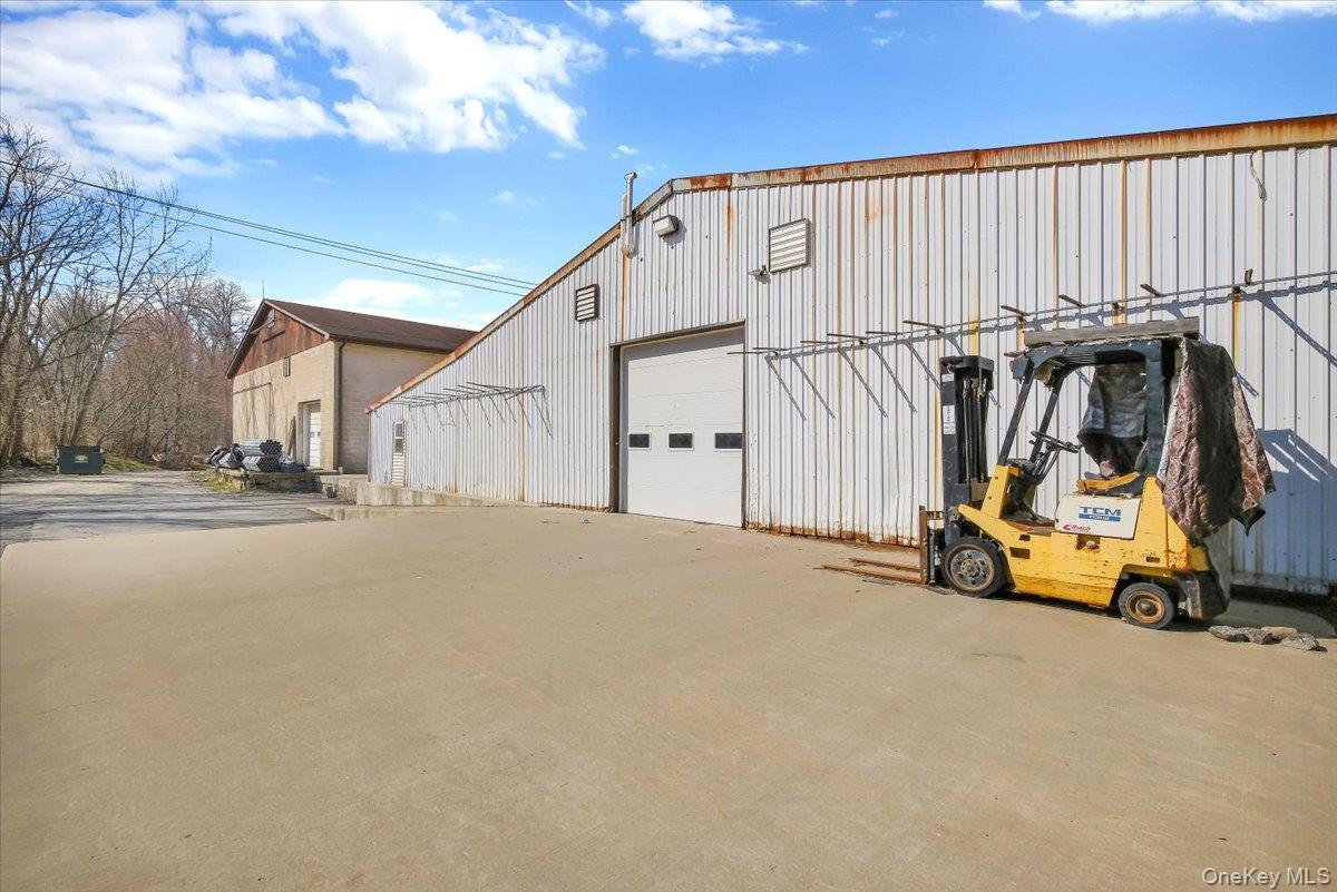 2681 Ny-17m - Building 1 Property Photo 33