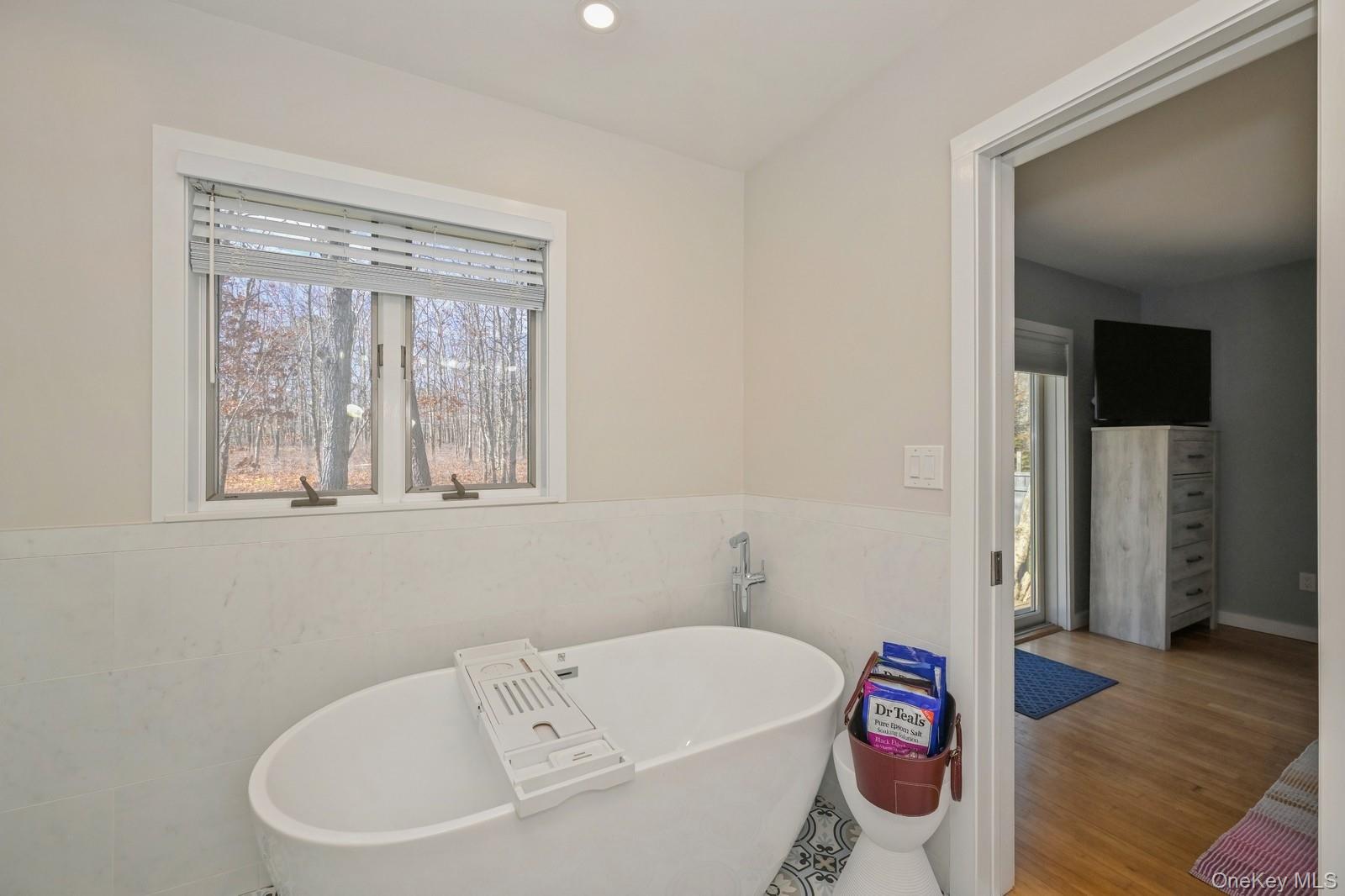 16 Hildreth Road Property Photo 22