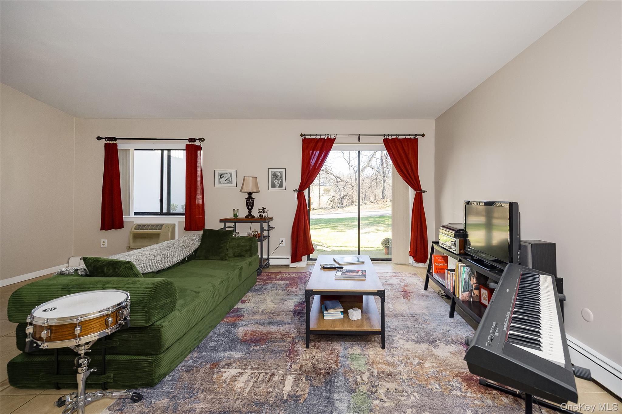 10 Skyline Drive 10 Property Photo 3