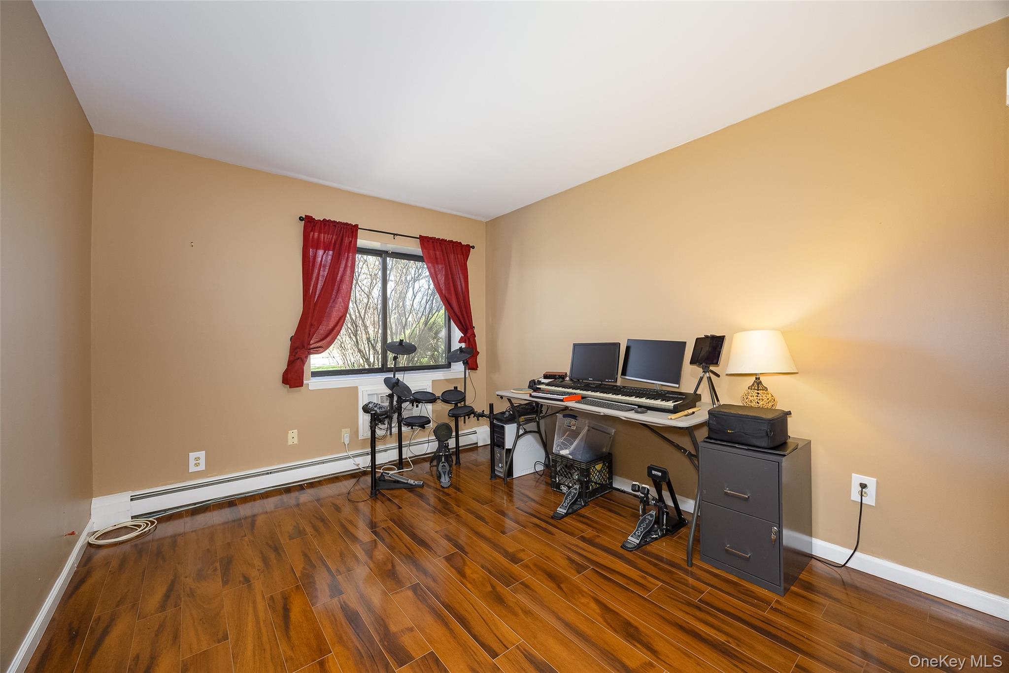 10 Skyline Drive 10 Property Photo 13