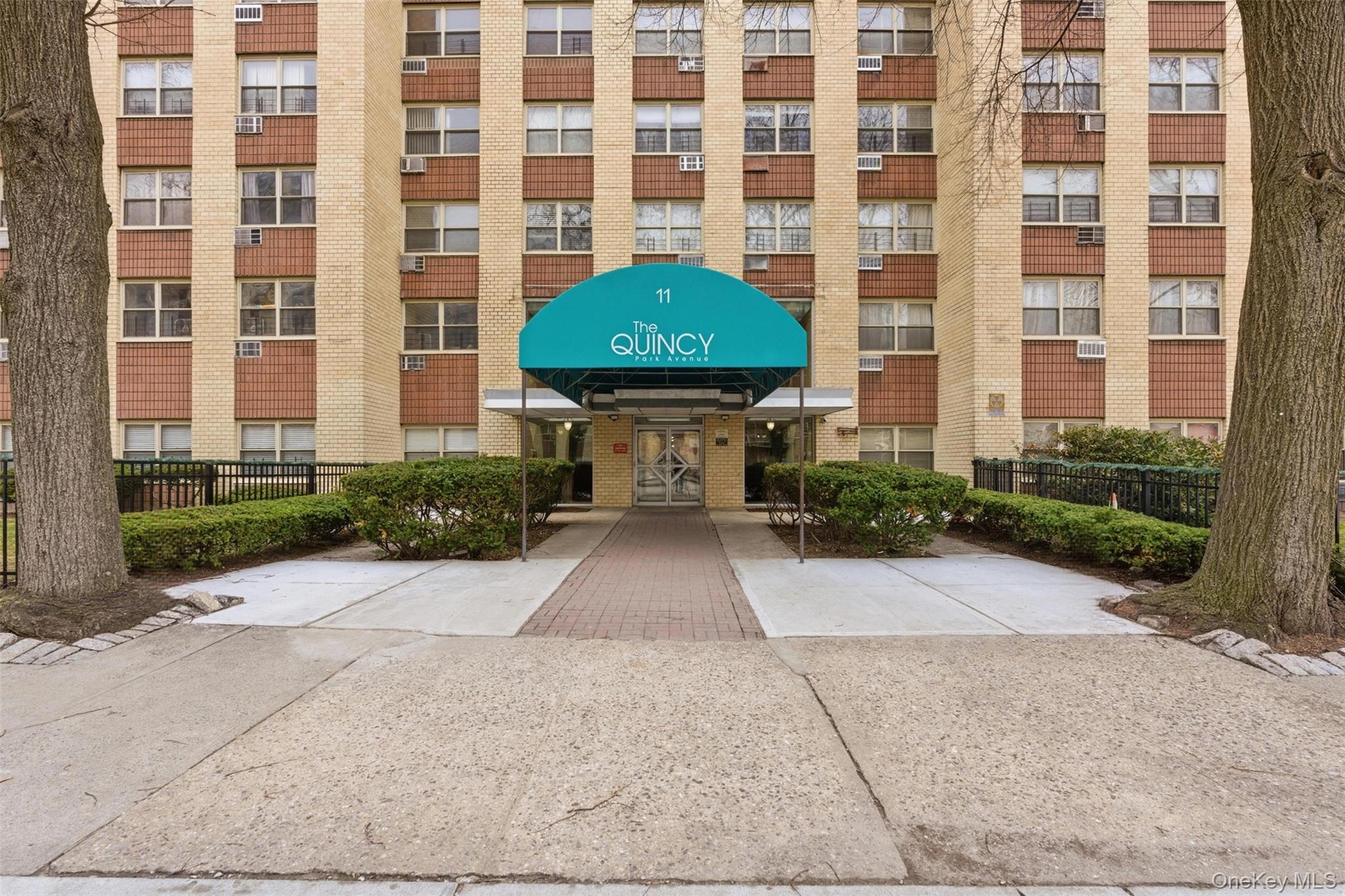 11 Park Avenue 4g Property Photo 3