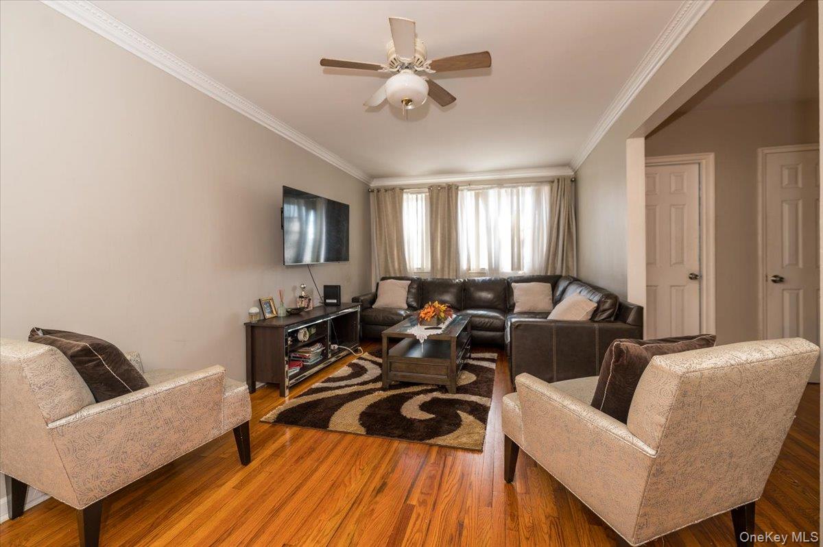 2515 Eastchester Road Property Photo 3